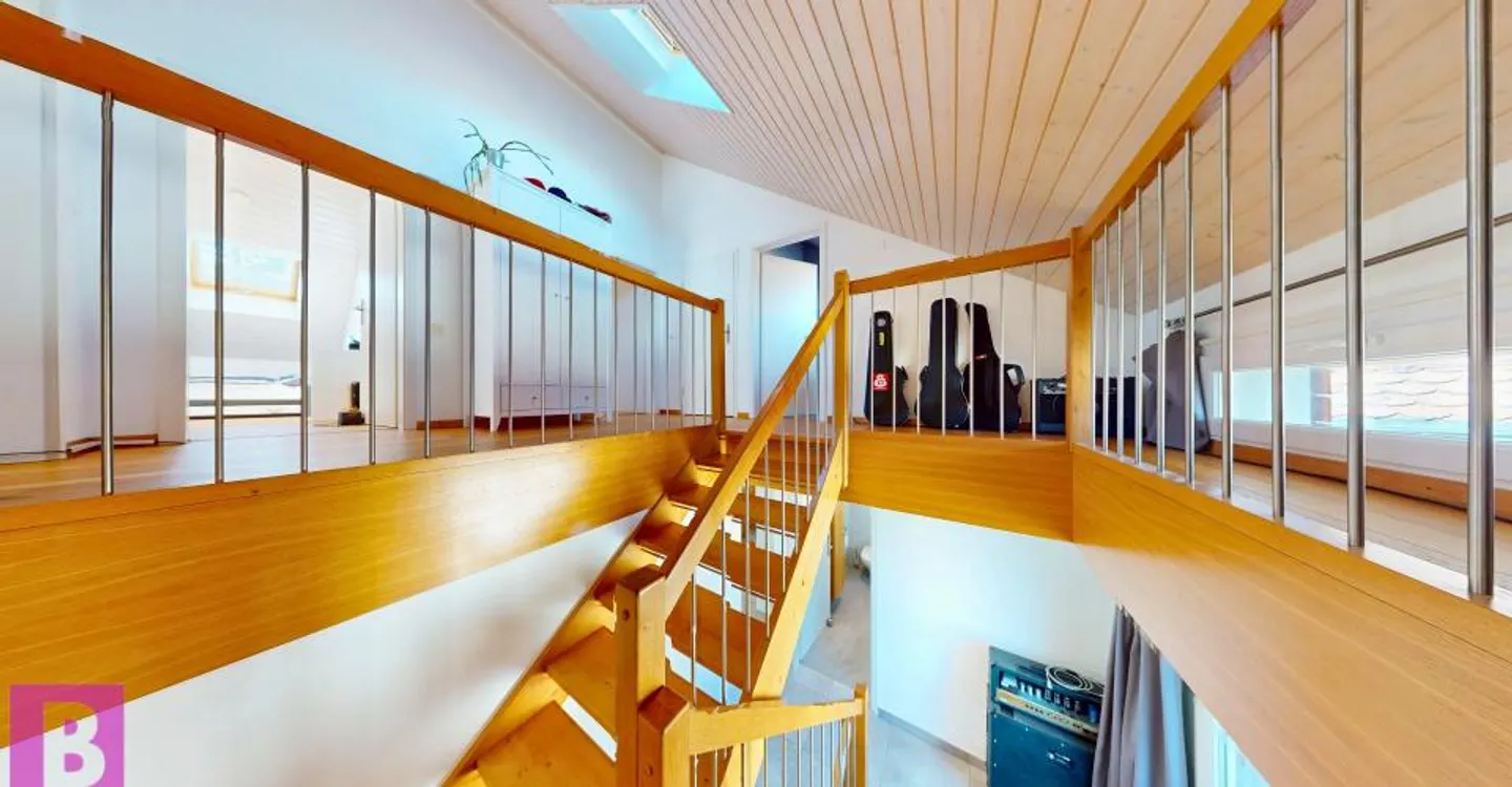 Esprit maison pour ce superbe triplex familial de 4 chambres à Yens - Photo 10 of 19