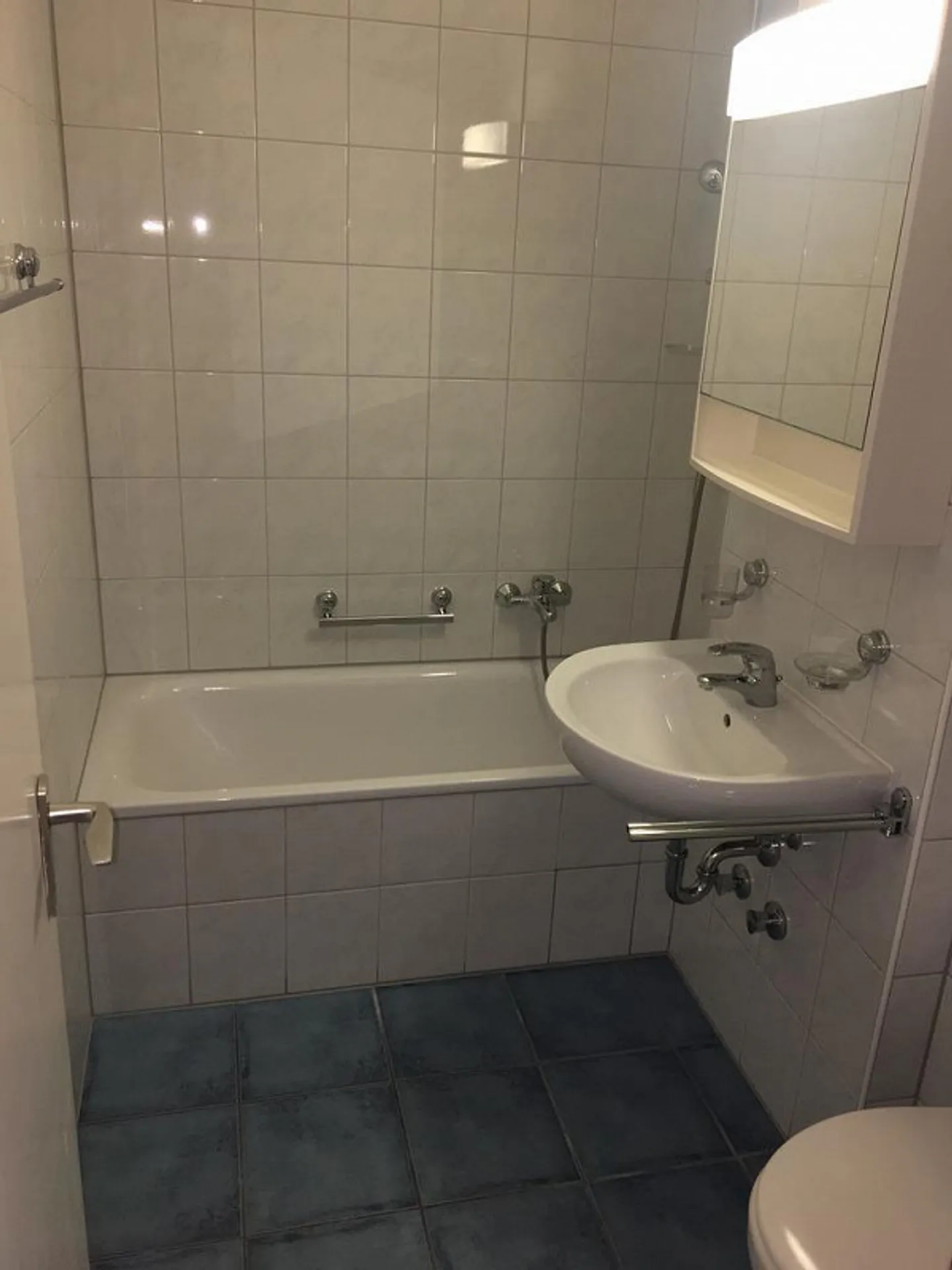 Spacious 3.5-room apartment with balcony - Photo 3 of 5