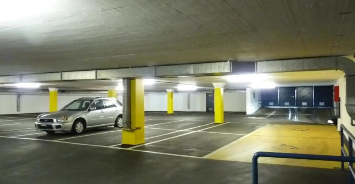Nous avons de la place pour votre voiture ! - près de la gare et du centre - Photo 4 sur 4