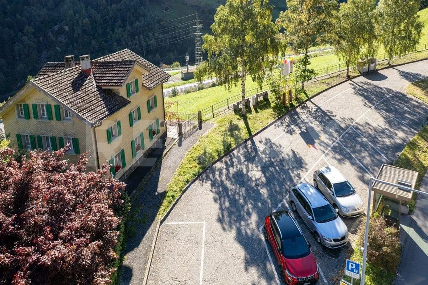 Charmantes 2-Familienhaus mit historischem Charakter, 6484 Wassen UR - Foto 1 von 13