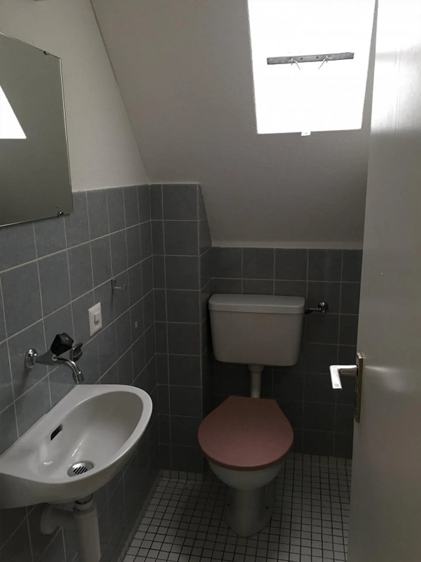 Sonnige 3-Zimmer-Wohnung mit Balkon an zentraler Lage in Amriswil - Foto 4 von 9