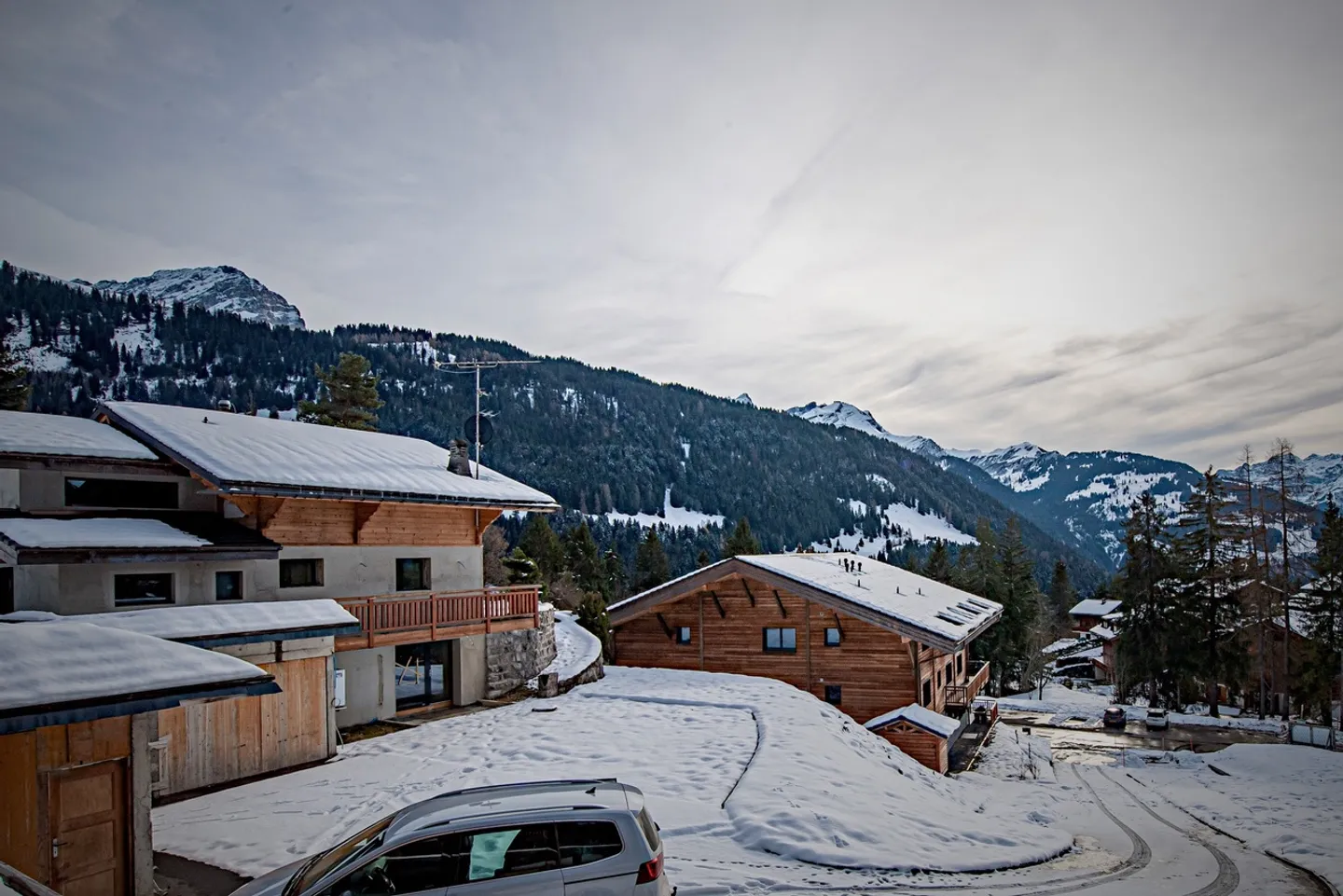 Gryon/ À vendre magnifique chalet de 6,5 pièces - Photo 5 sur 14