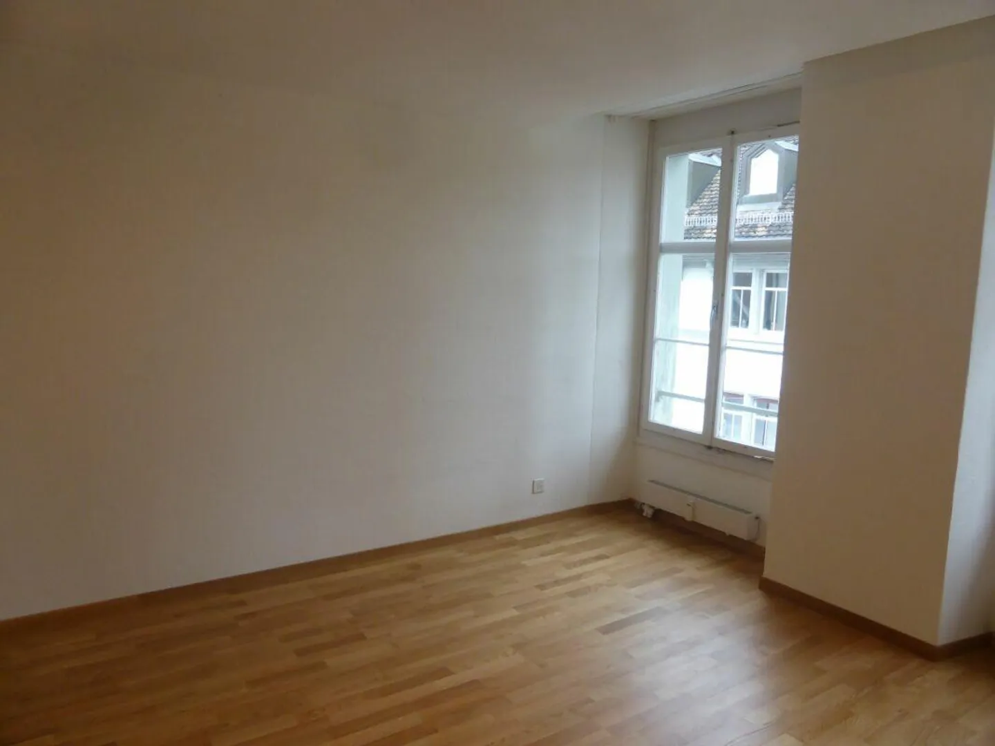 Appartement 2 pièces au centre-ville - limité jusqu'au 31.03.2027 - Photo 3 sur 11