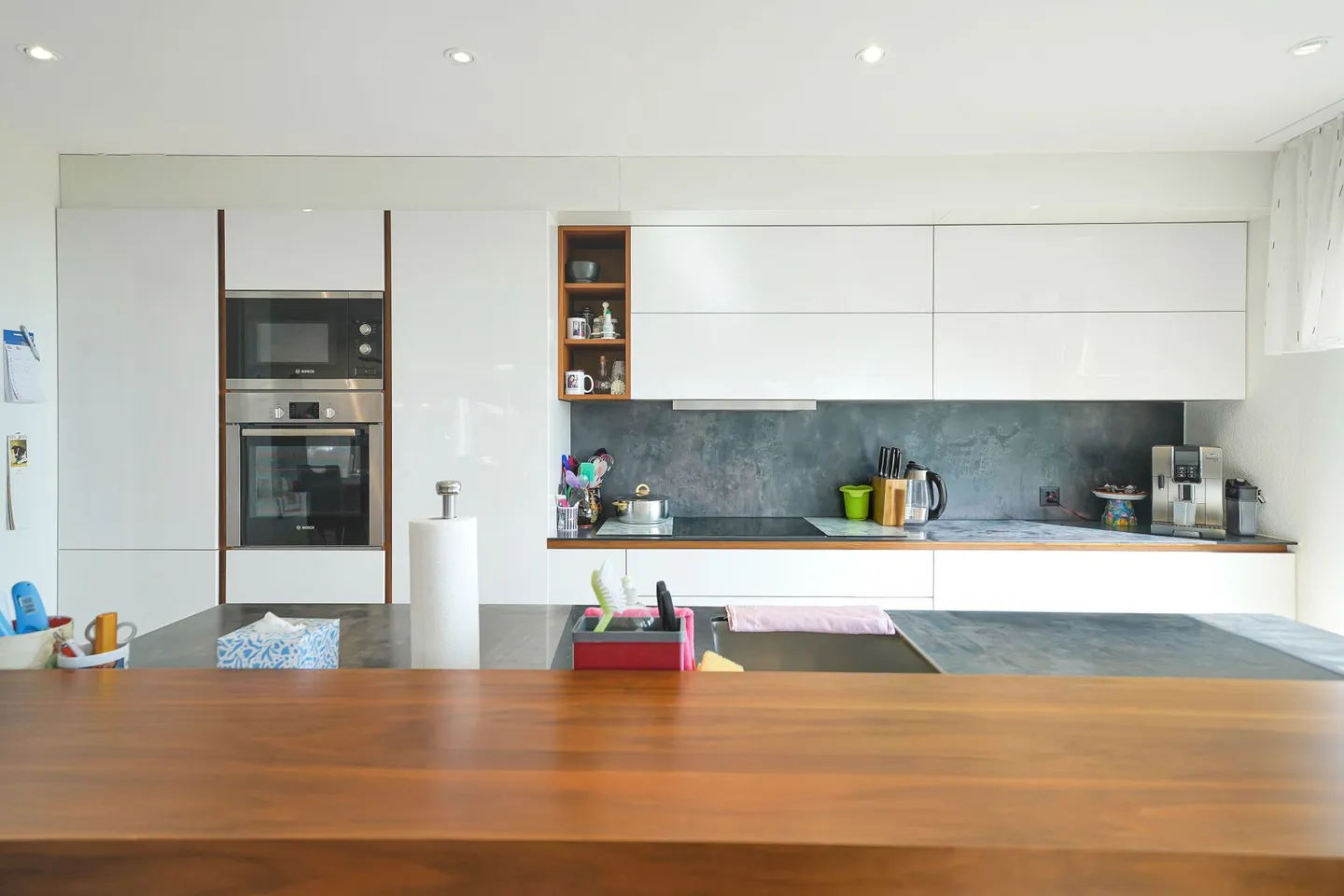 Modern, bright terrace apartment with large garden - Photo 5 of 13