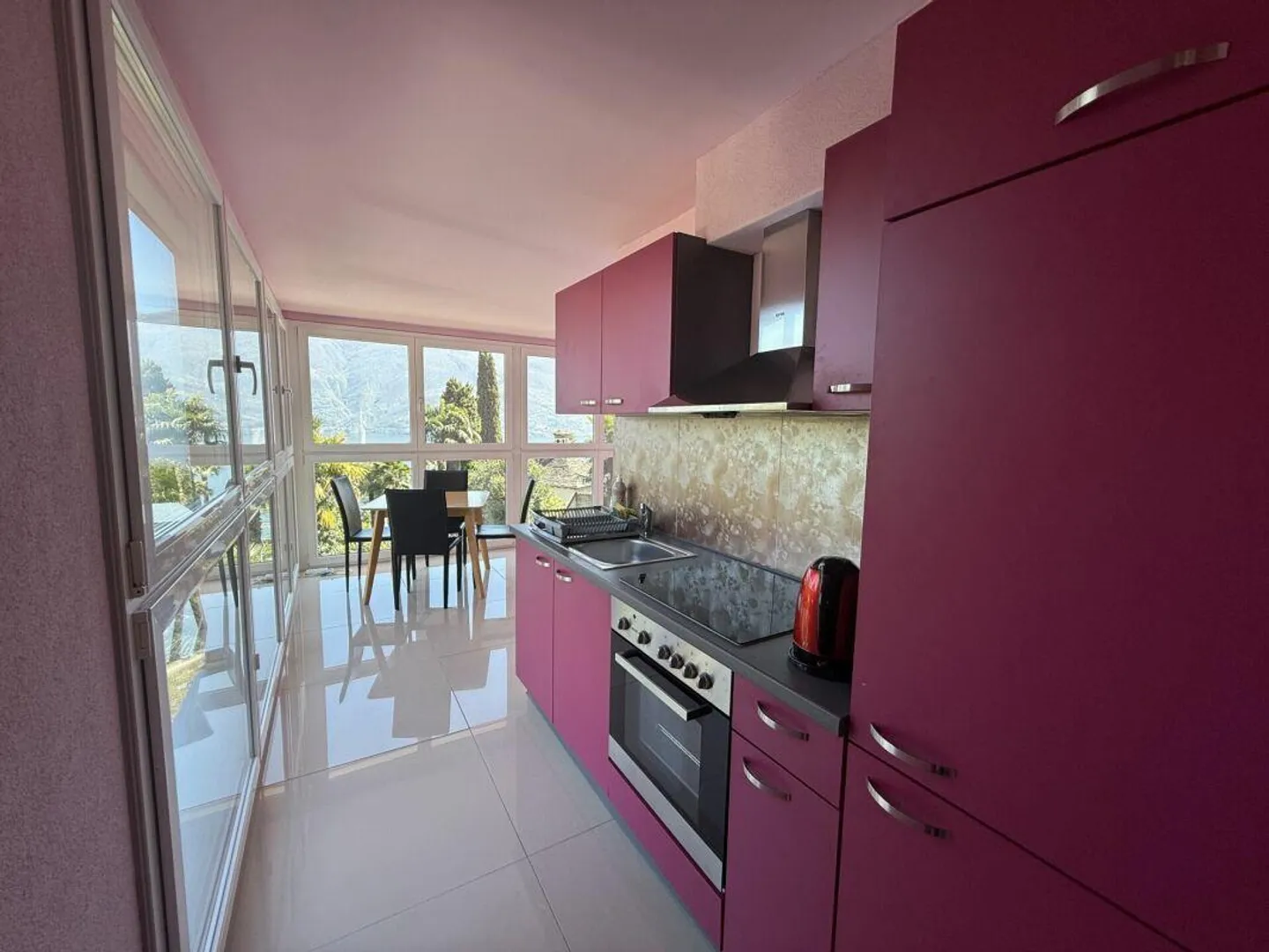 Maison multifamiliale (8 unités résidentielles) avec vue panoramique à Brissago - Photo 12 sur 22