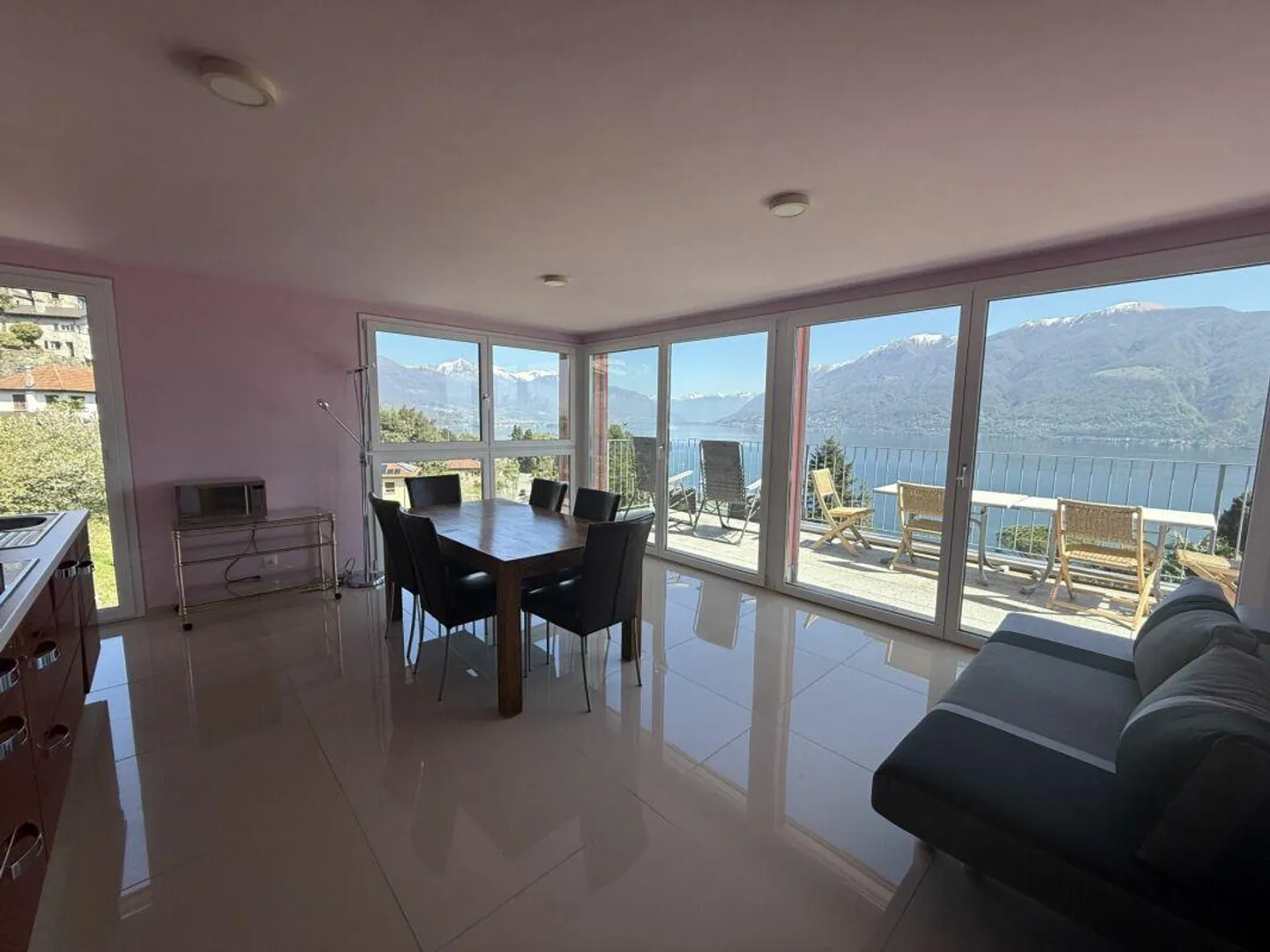 Maison multifamiliale (8 unités résidentielles) avec vue panoramique à Brissago - Photo 13 sur 22