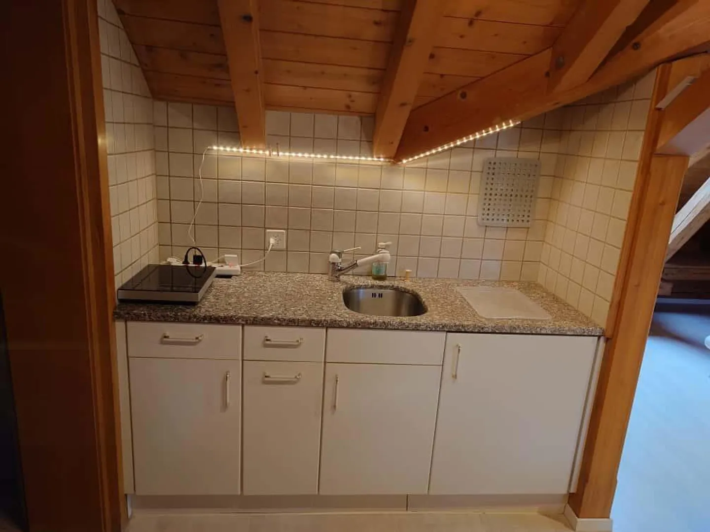 Charmante appartement sous les toits de 1 chambre à Appenzell - Photo 2 sur 10