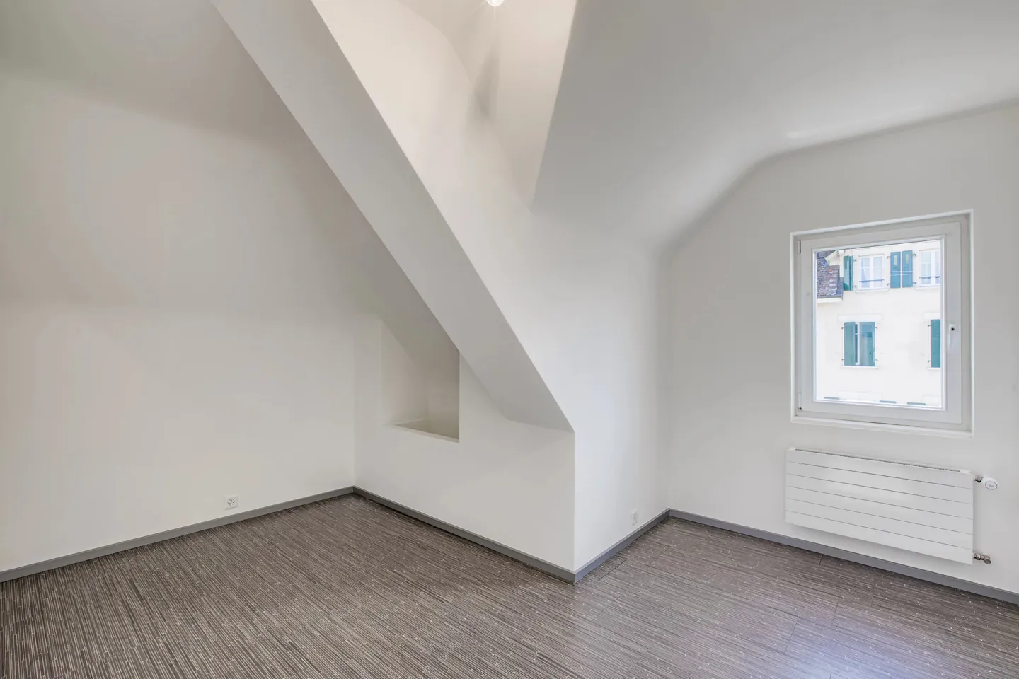 Investment Property Near City Center - Photo 11 of 14