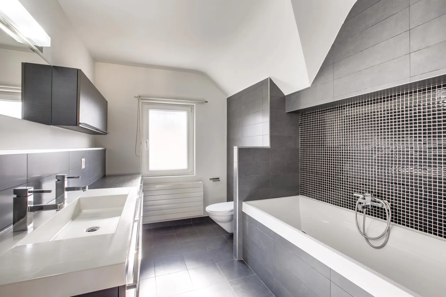 Investment Property Near City Center - Photo 13 of 14