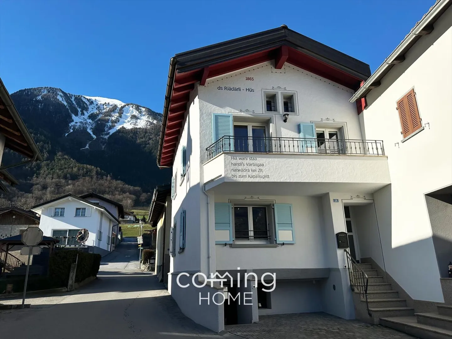 Historic Single-Family House in Valais - Riädärli-Hüs from 1865, completely renovated - Photo 3 of 13