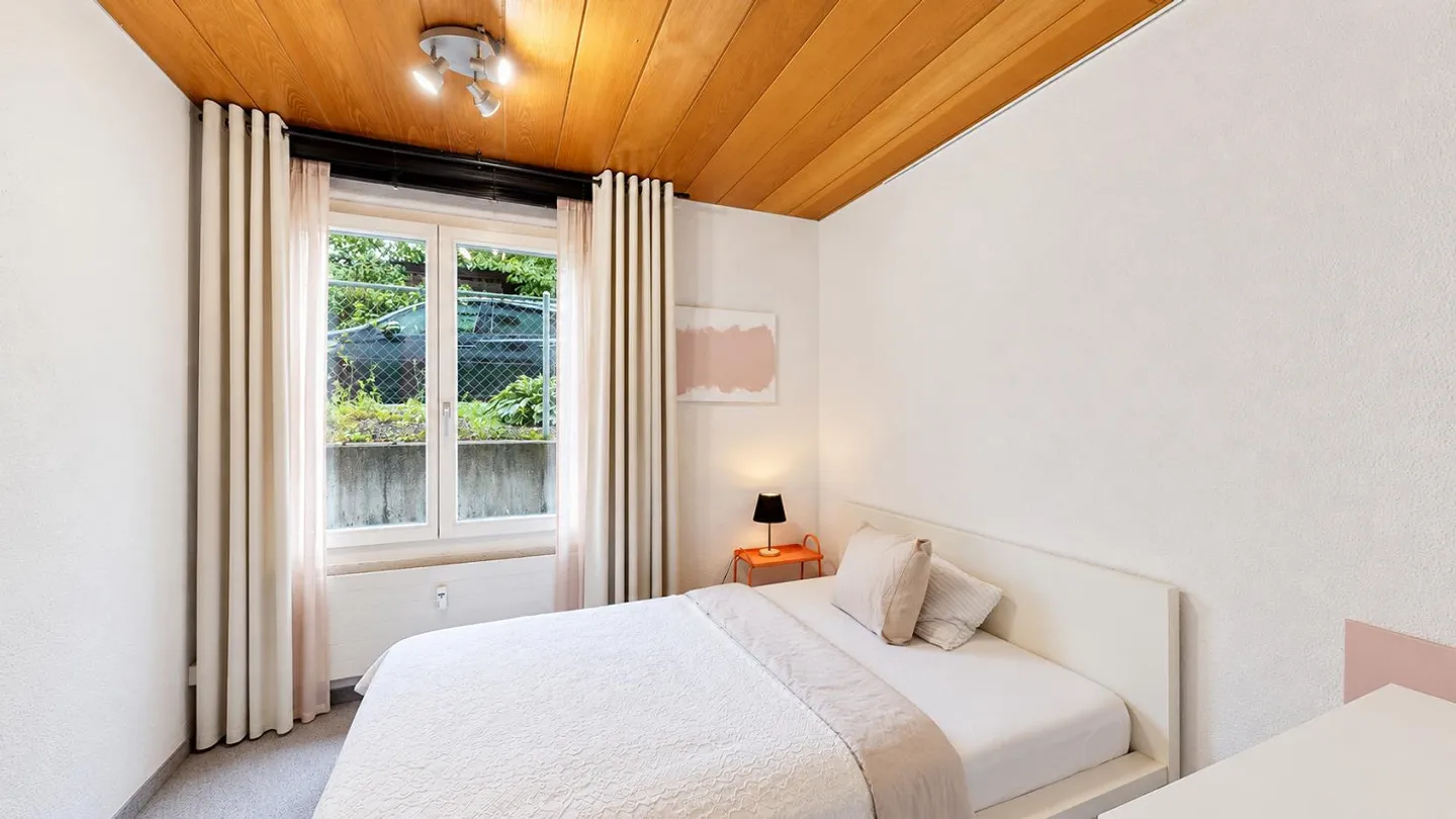 3.5 Room Apartment in a Hillside Location in Au for Sale! - Photo 8 of 14