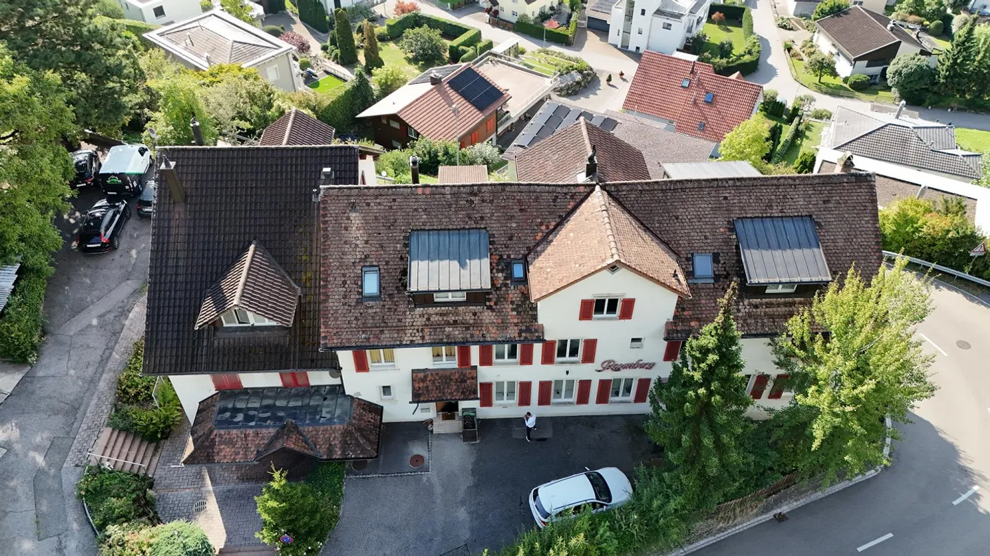3.5 Room Apartment in a Hillside Location in Au for Sale! - Photo 10 of 14
