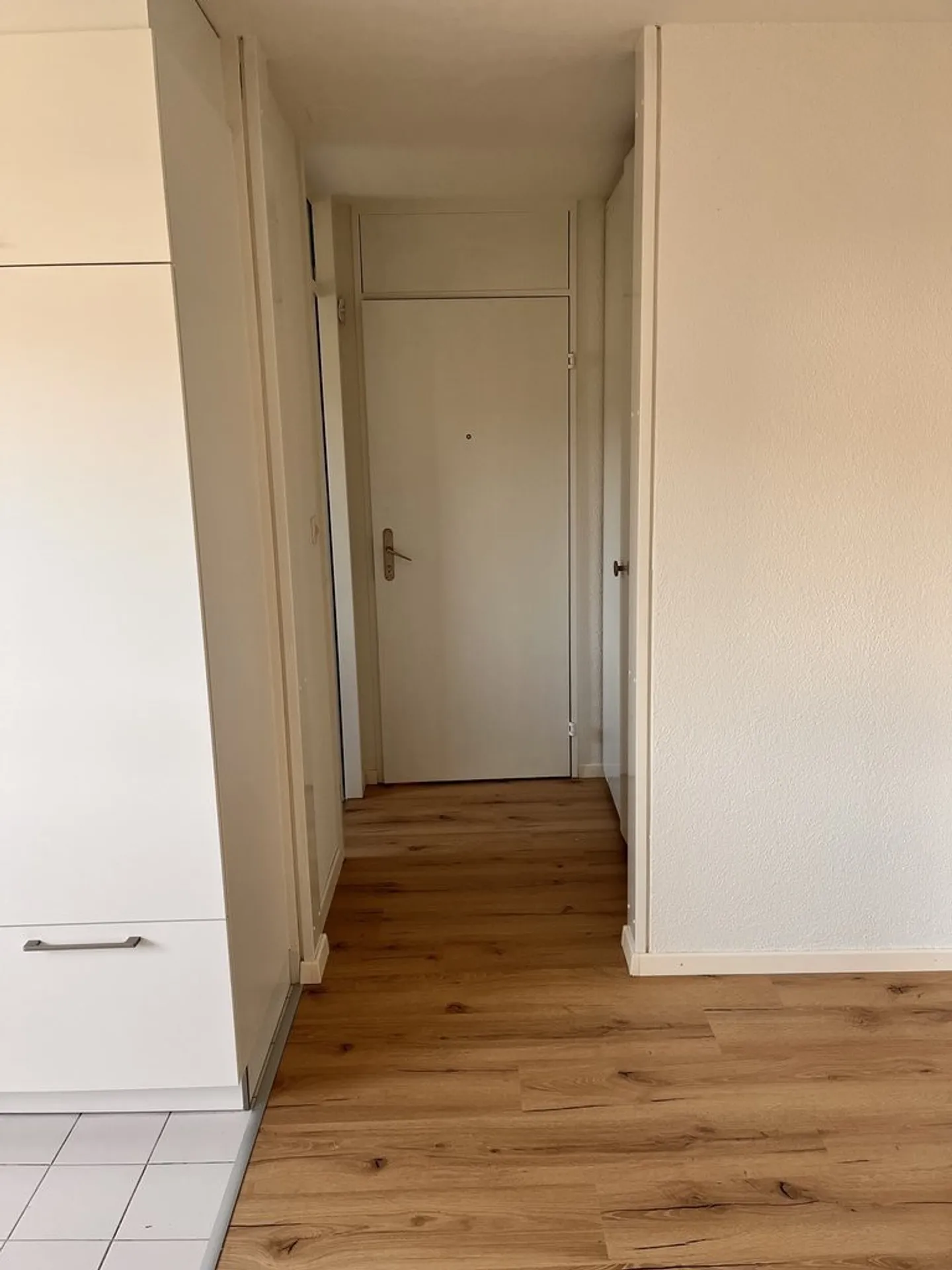 1,5 renovierte Zimmer in Porrentruy sofort oder nach Vereinbarung zu vermieten! - Foto 2 von 6