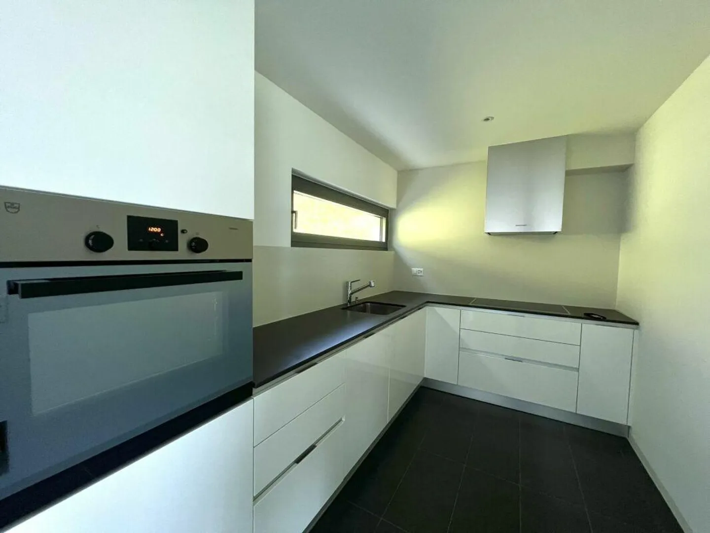Splendid 4.5-room apartment + studio in Contra - Photo 12 of 20