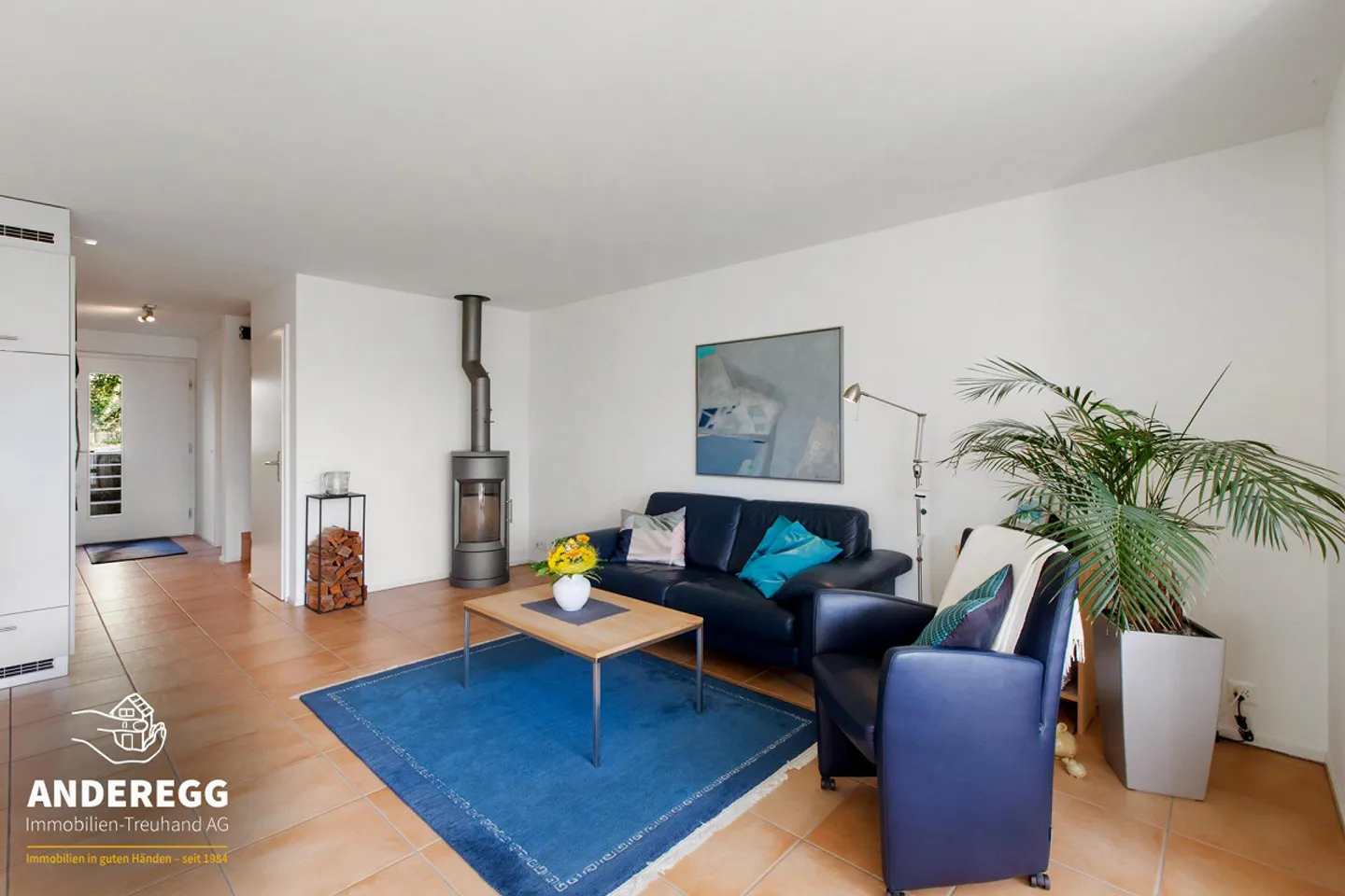 Casa unifamiliare di 5,5 (6,5) stanze in una posizione familiare con vista! - Foto 7 di 14