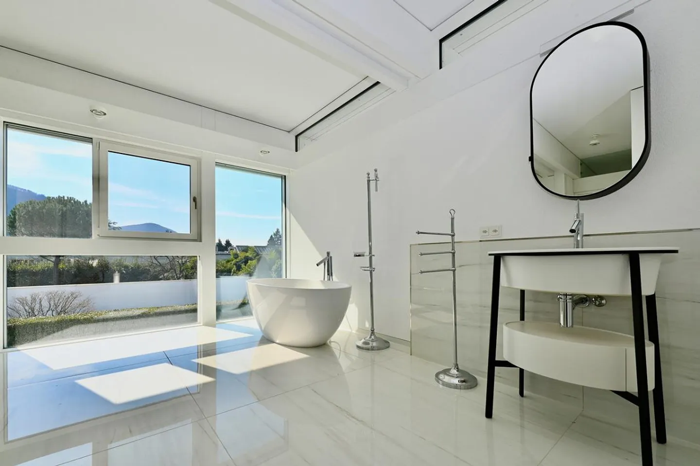 Moderne Villa am Lago di Lugano - Foto 19 von 30