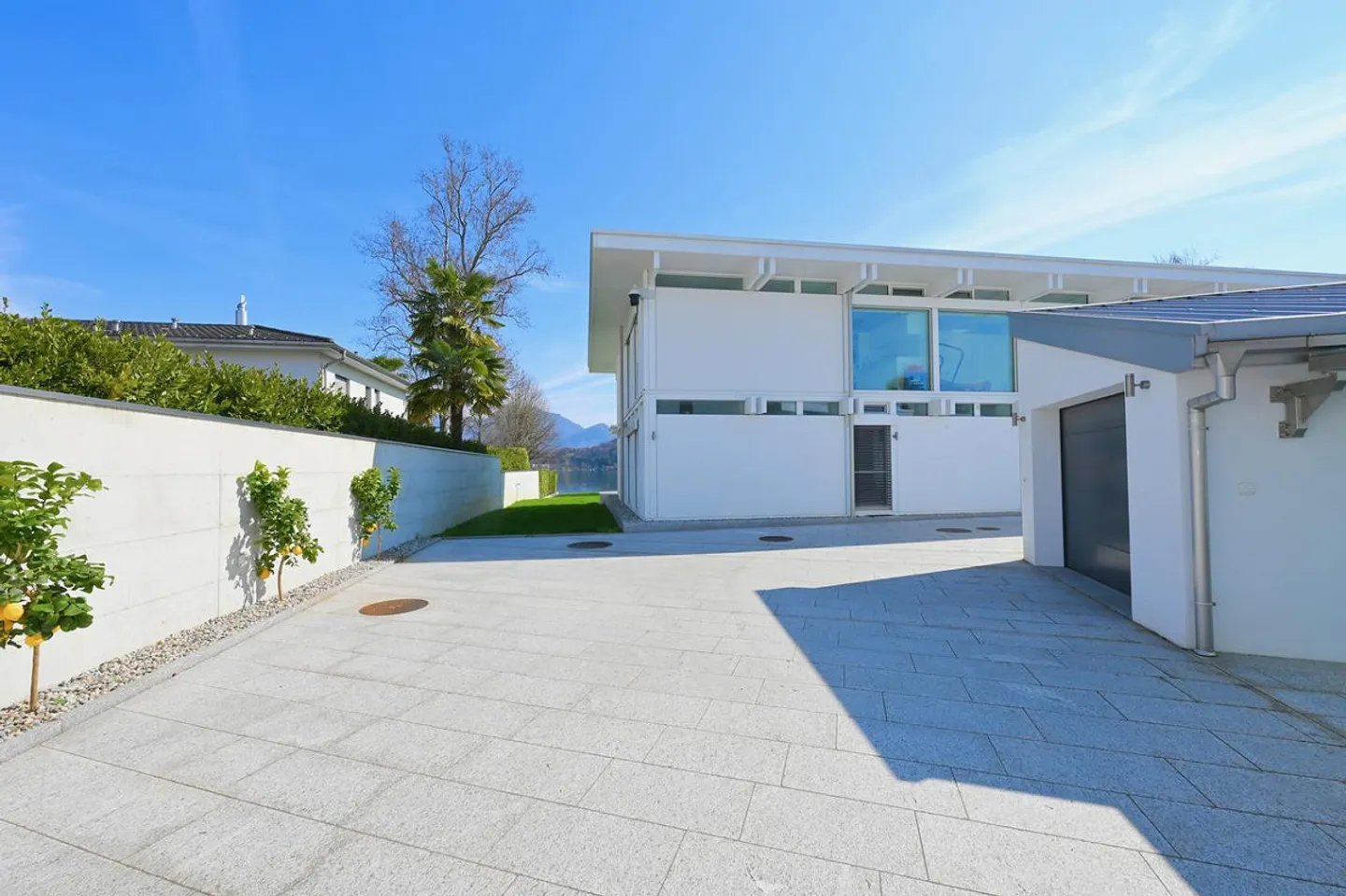 Moderne Villa am Lago di Lugano - Foto 28 von 30
