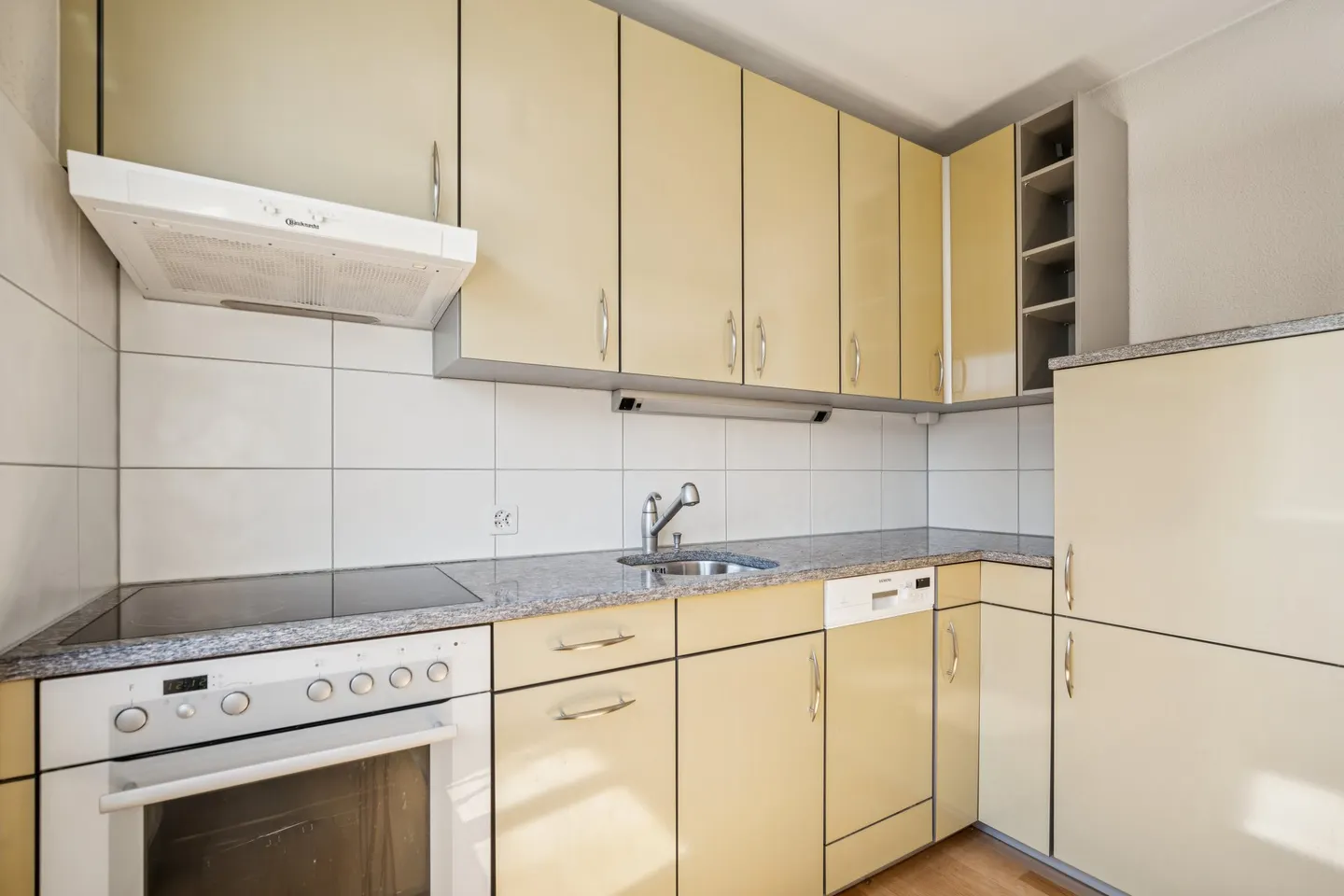 Charming Loft in Kleinbasel - Photo 2 of 5
