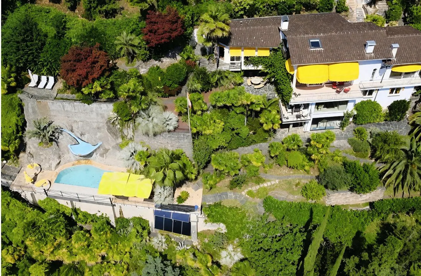 Villa mit 180°-Seeblick - Foto 10 von 11