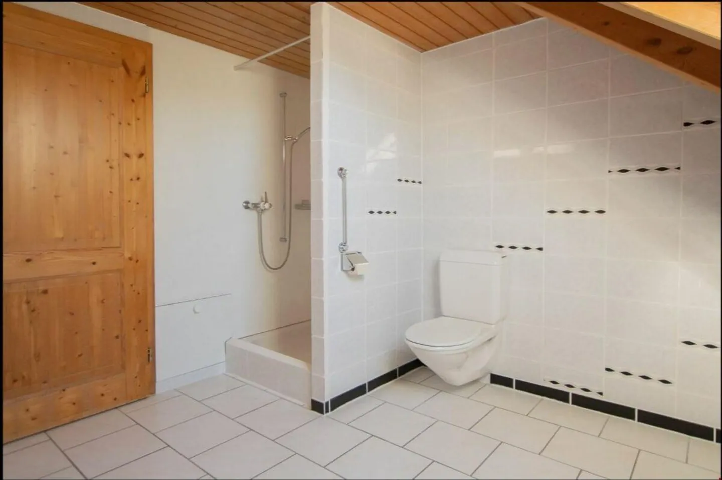 Maisonette molto generosa di 6.5 stanze - Foto 5 di 8
