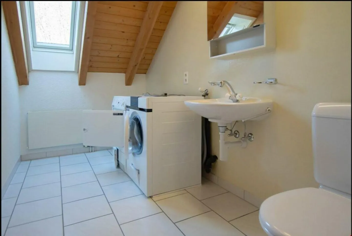 Maisonette molto generosa di 6.5 stanze - Foto 7 di 8