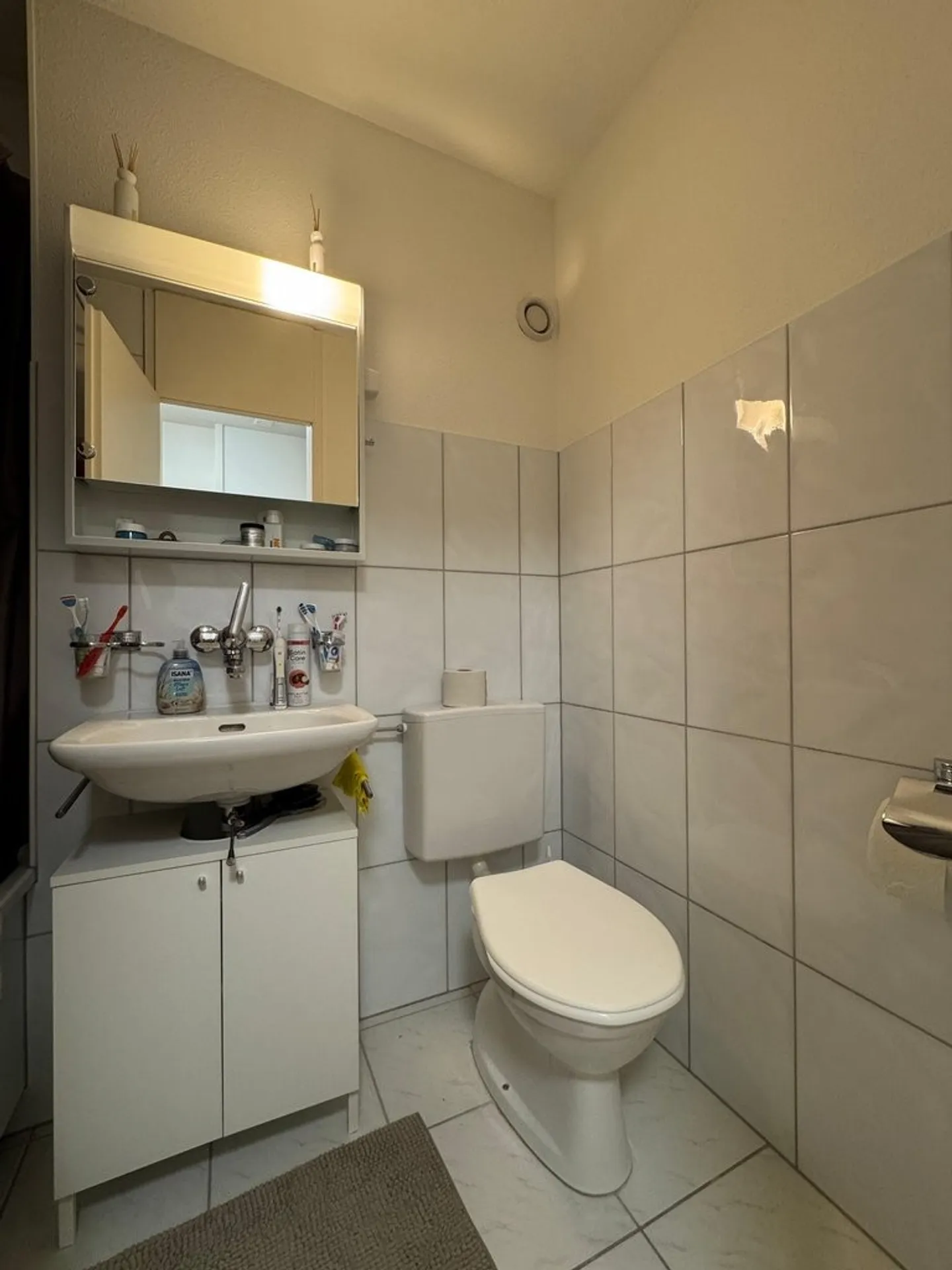 Belle appartement de 2,5 pièces à Ostermundigen à louer ! - Photo 6 sur 7