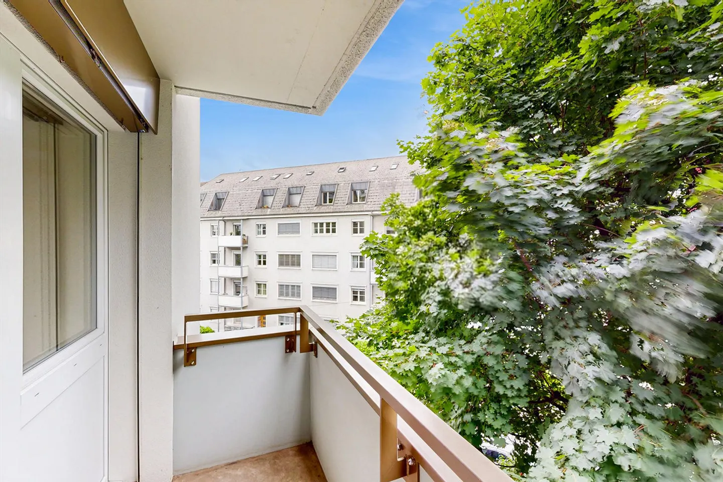 Charming Apartment in St. Johann - Photo 10 of 12
