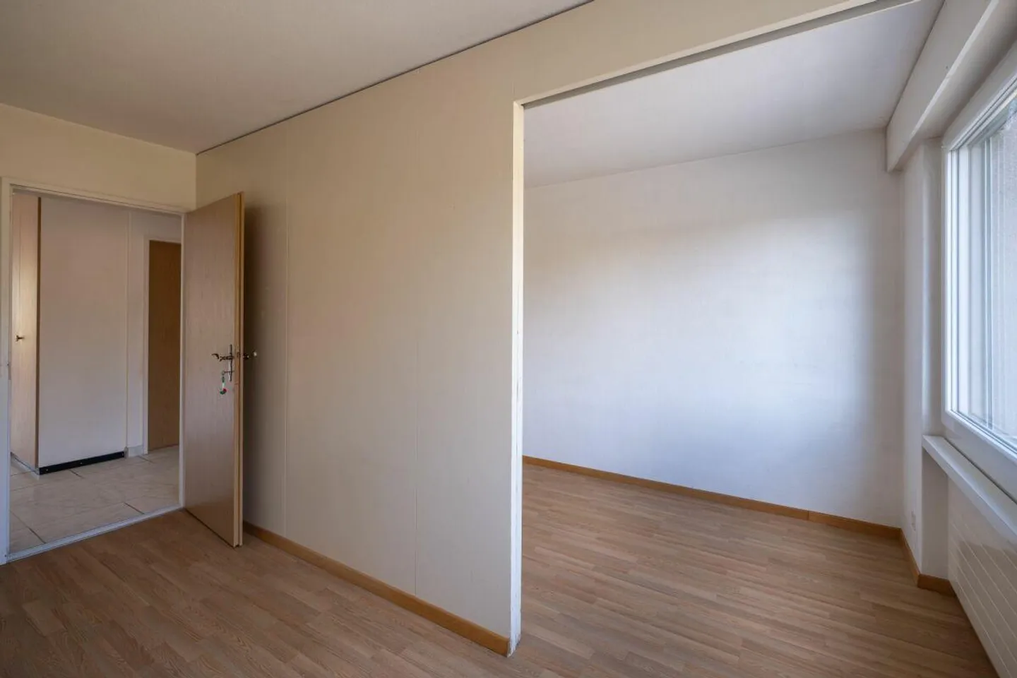 Appartamento 4.5 stanze in un affascinante edificio plurifamiliare - Foto 7 di 14