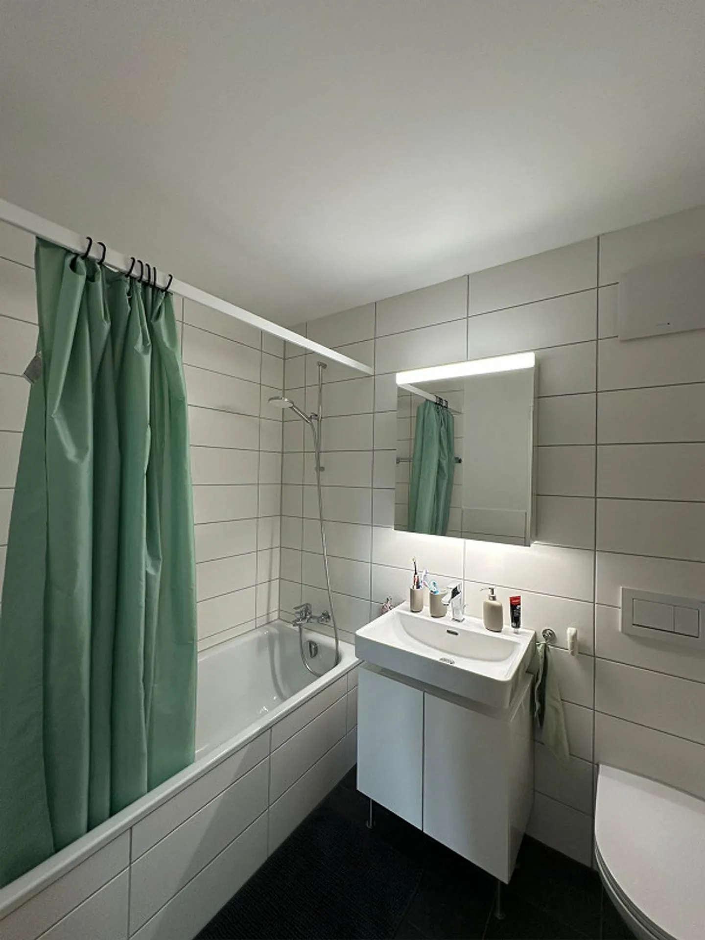 Appartement en attique de 5,5 pièces à Suhr - Photo 6 sur 15