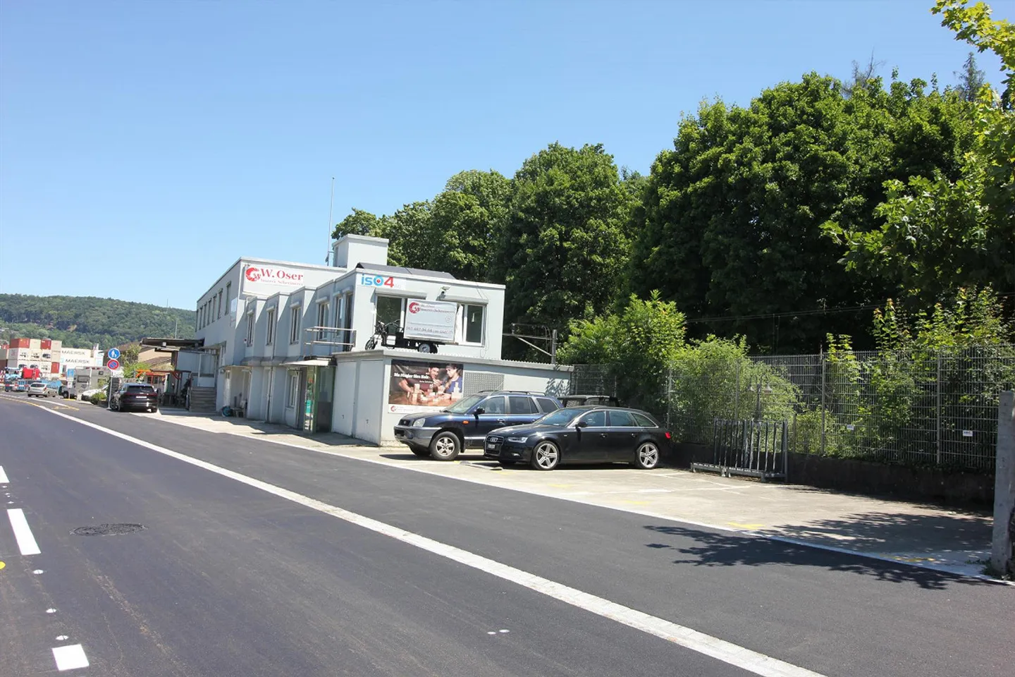 Freistehende Gewerbeliegenschaft - Foto 3 von 21