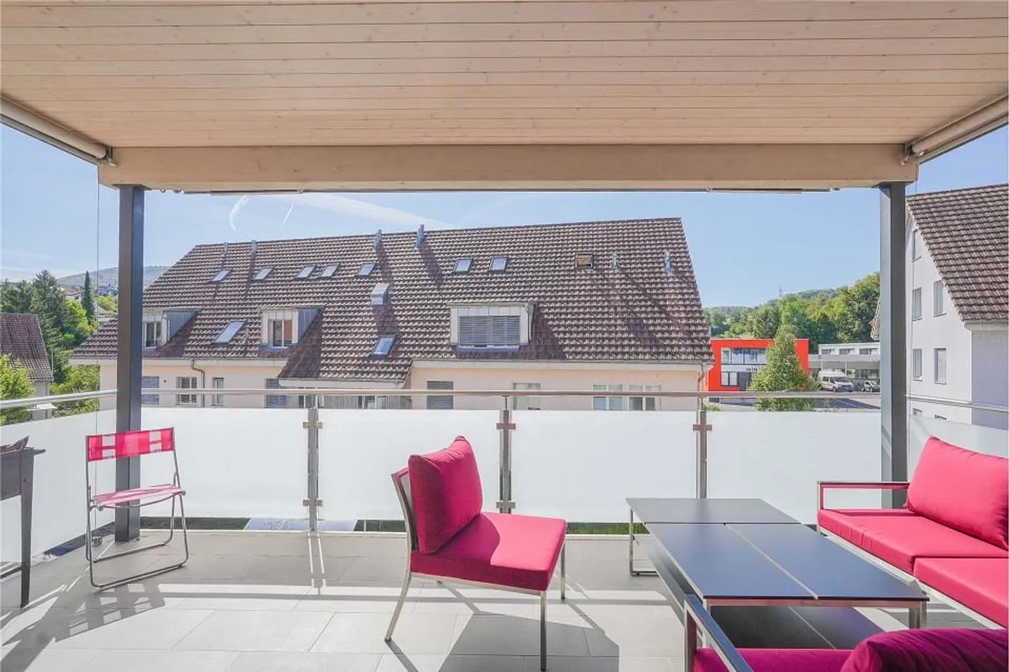 Generously living on two floors - 5.5 room maisonette apartment - Photo 12 of 13