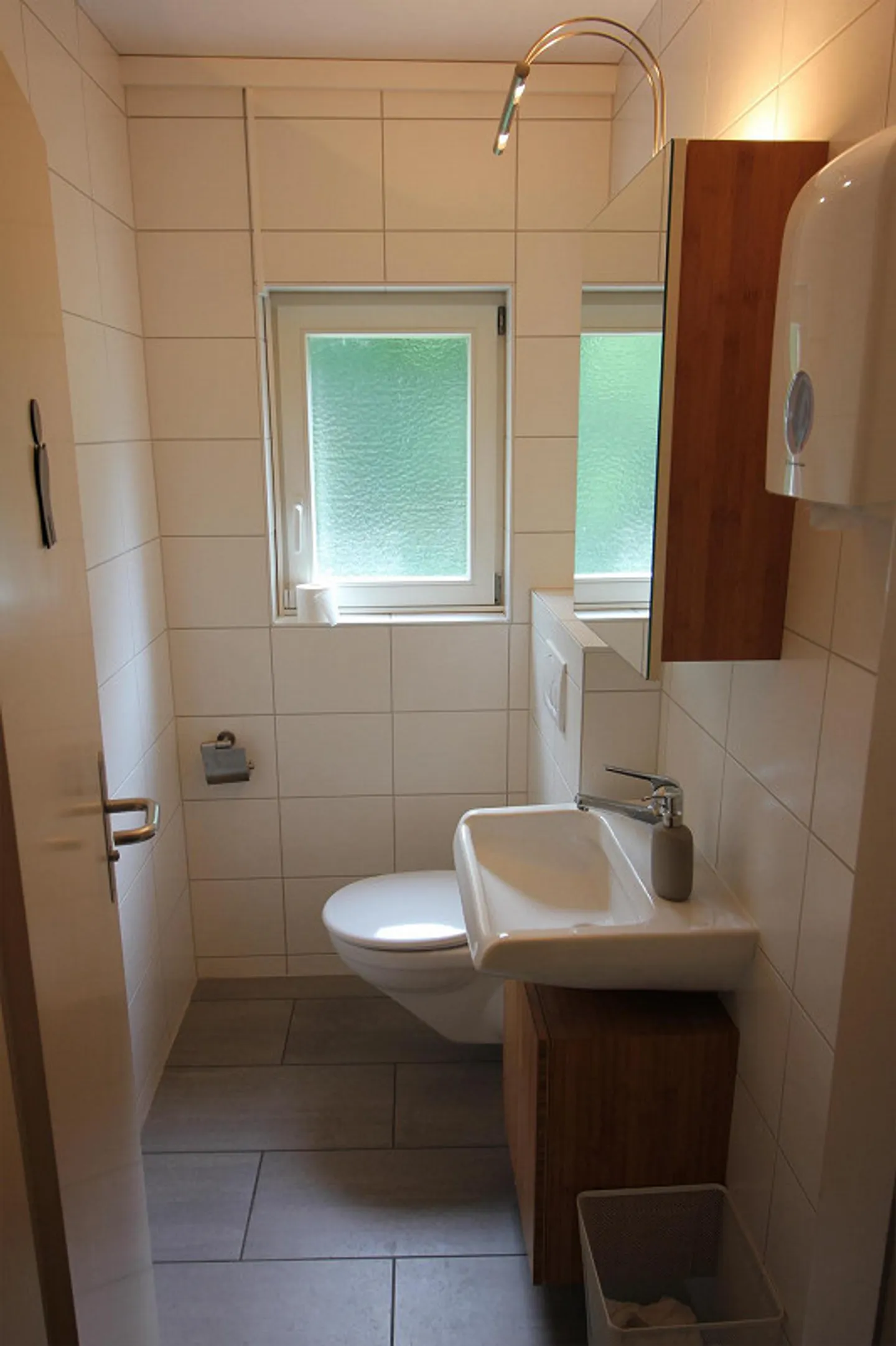 Freistehende Gewerbeliegenschaft - Foto 16 von 21