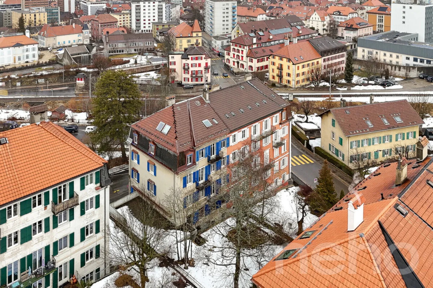 Immeuble d'investissement - Photo 1 sur 12