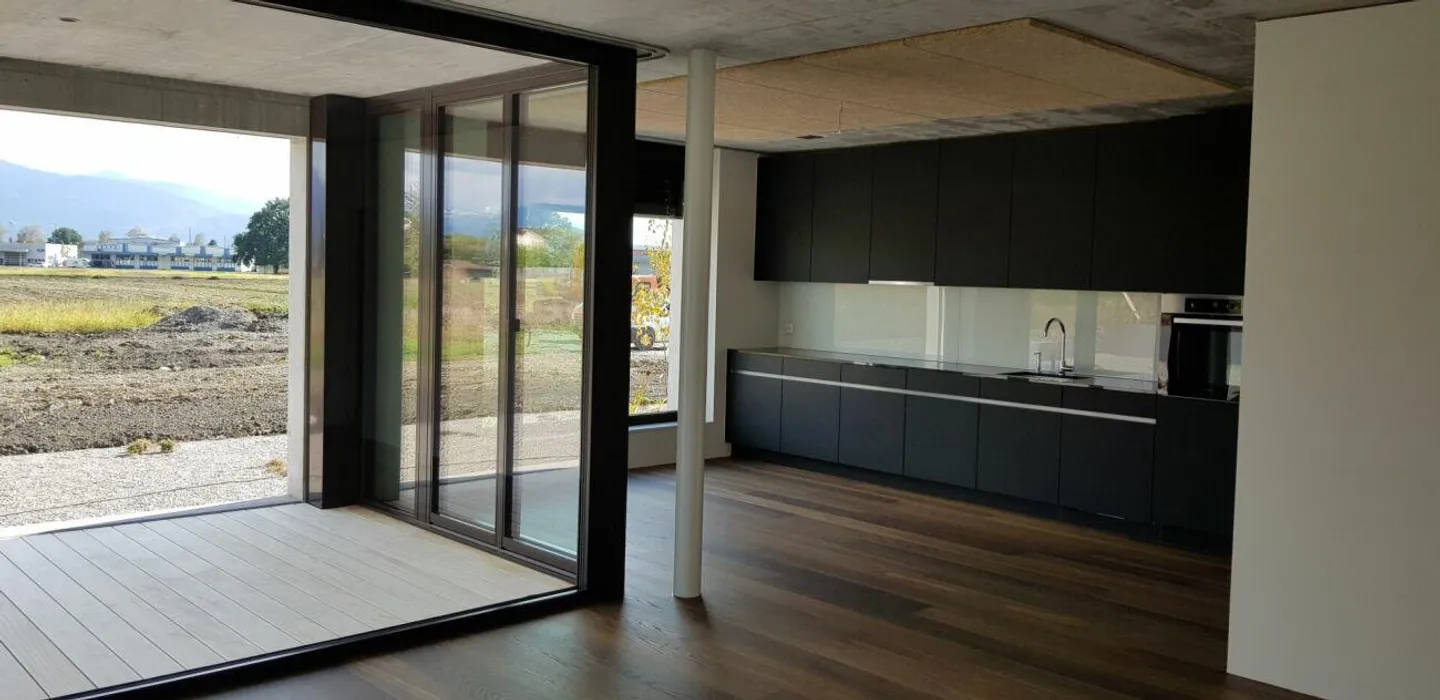 Appartamento al piano terra di 2,5 stanze con un'espansione attraente - Foto 1 di 6