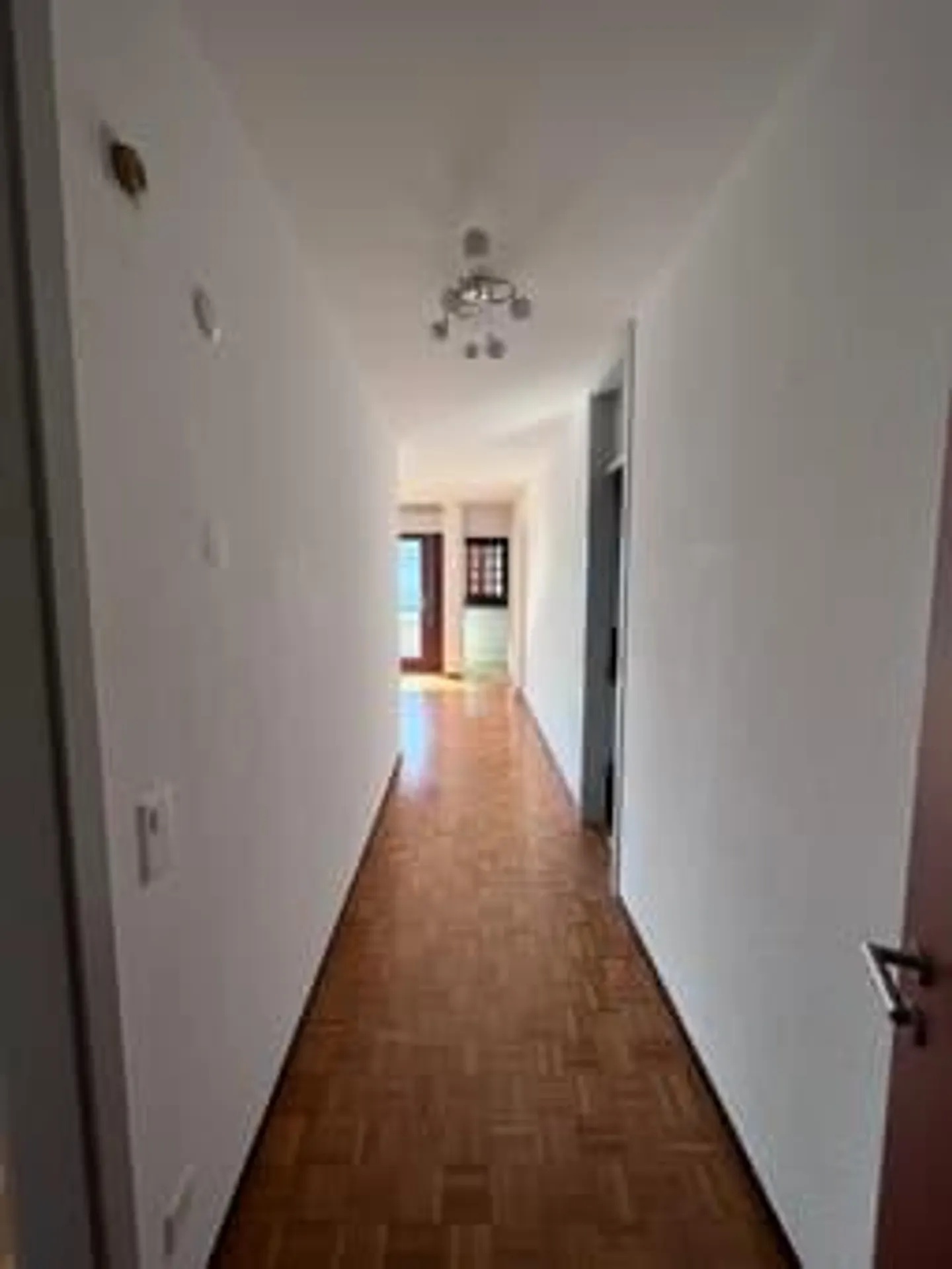 Appartement 2,5 pièces - Photo 3 sur 5