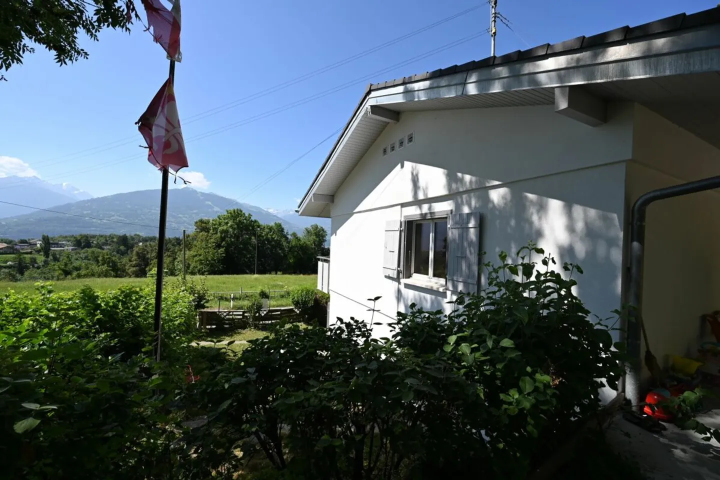 Spacious Villa in Grimisuat - Photo 8 of 12