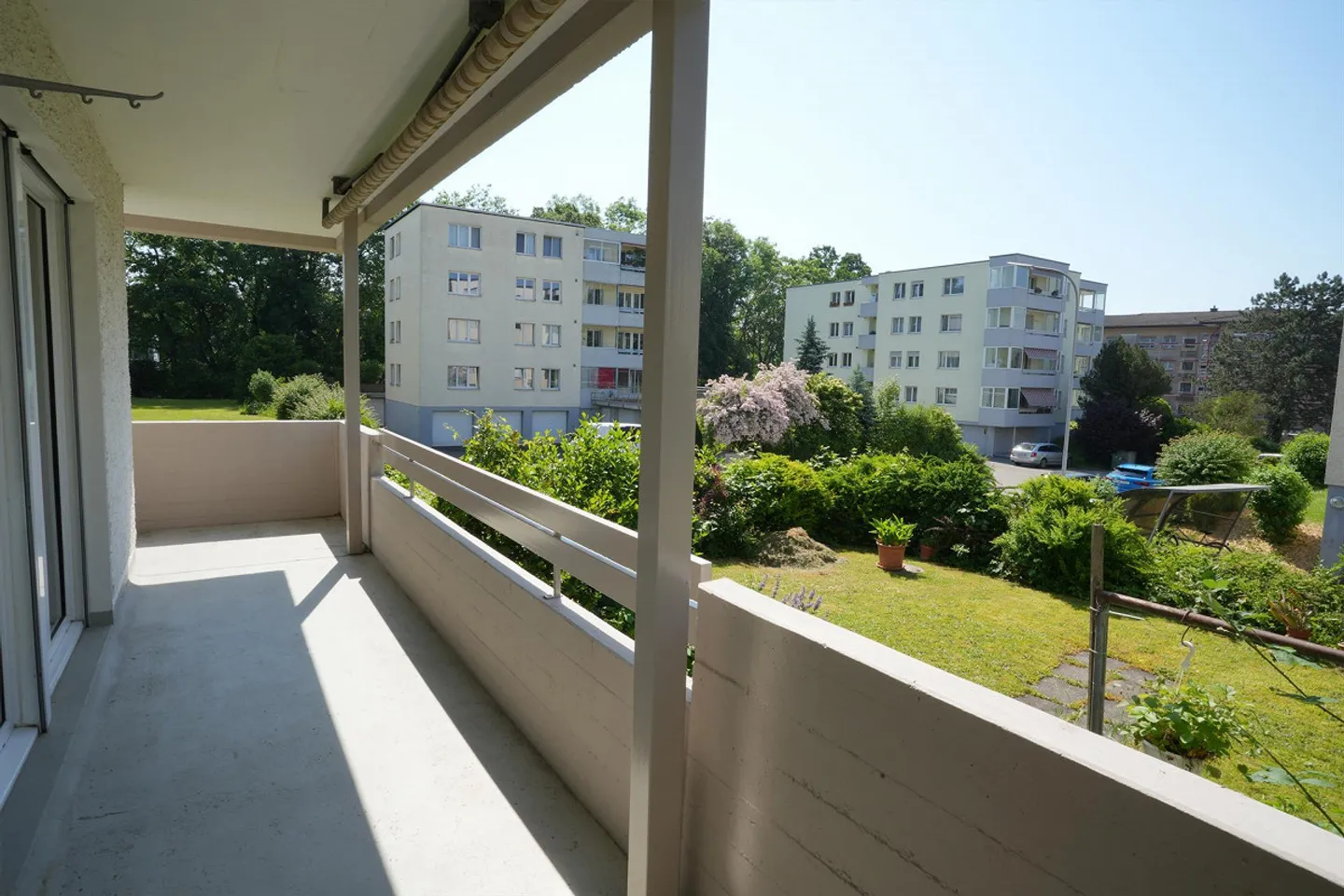 Appartamento 3 locali amichevole con cucina nuova... - Foto 3 di 10