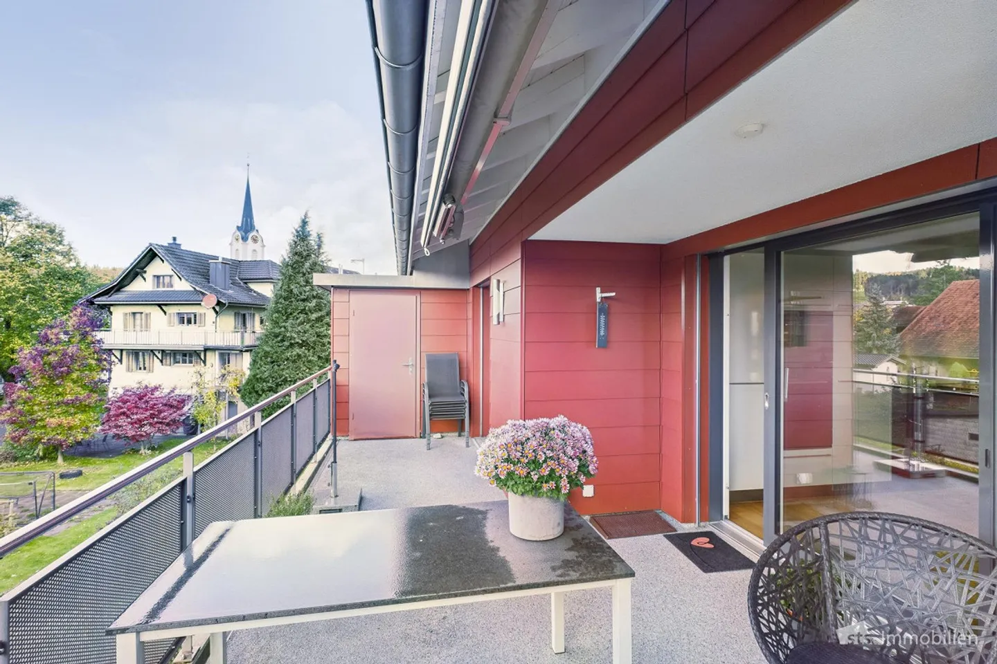 Space for the whole family - Photo 12 of 17