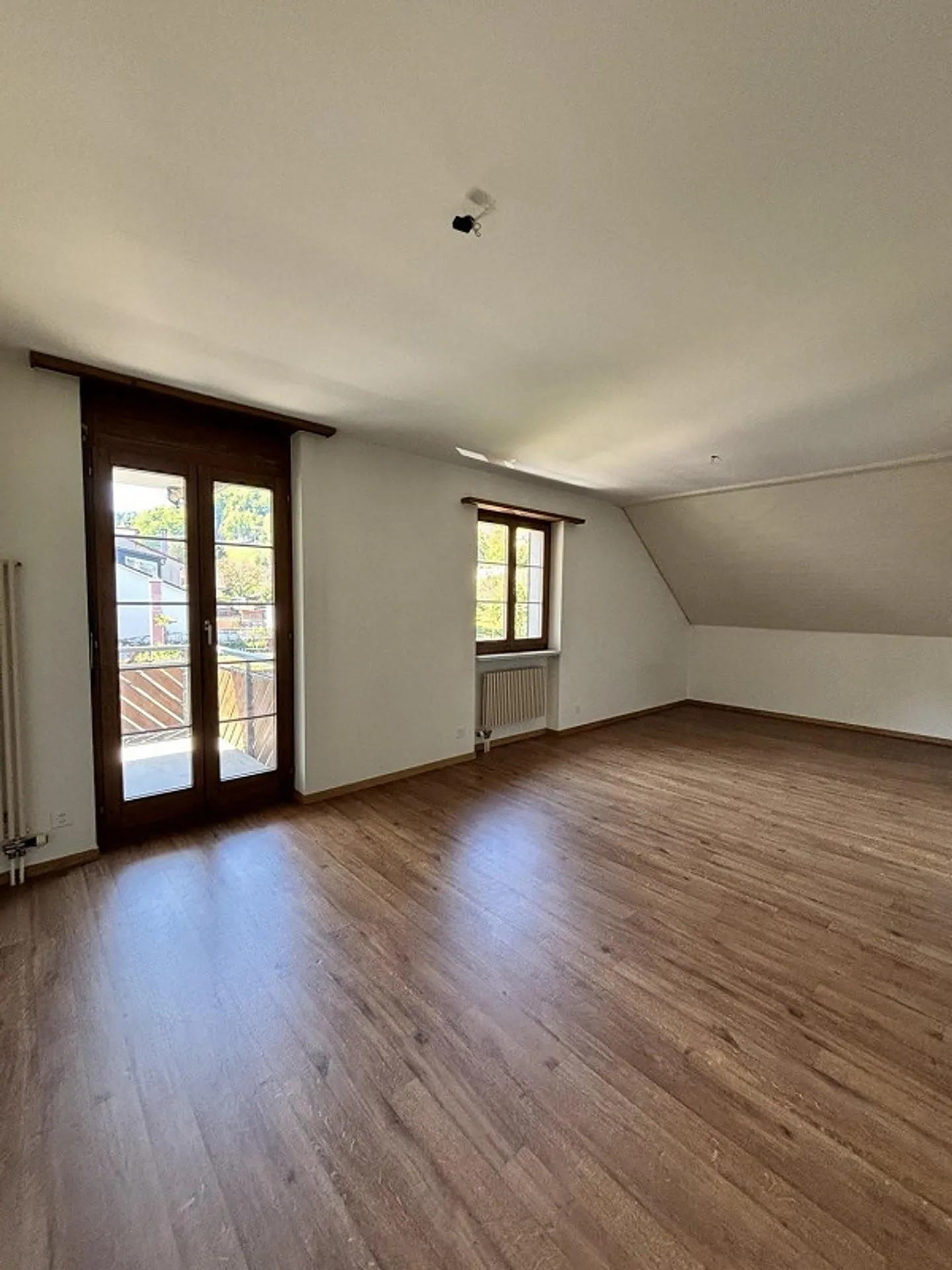 3-Zimmerwohnung im 1. OG in Niederdorf zu vermieten - Foto 4 von 10