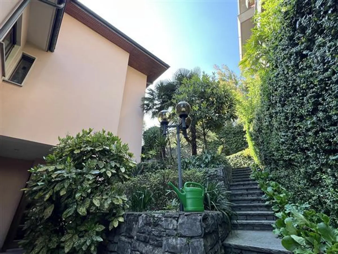 Lugano: 3,5-Zimmer-Wohnung - Foto 2 von 12