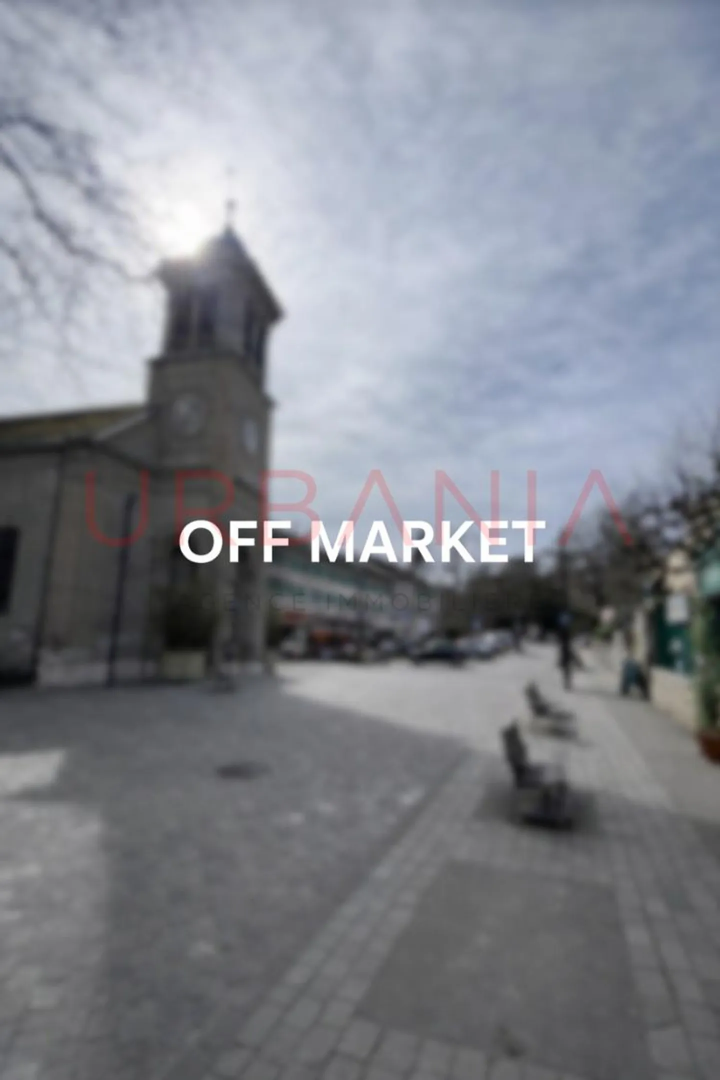 Edificio iconico - Uso misto - Foto 1 di 1