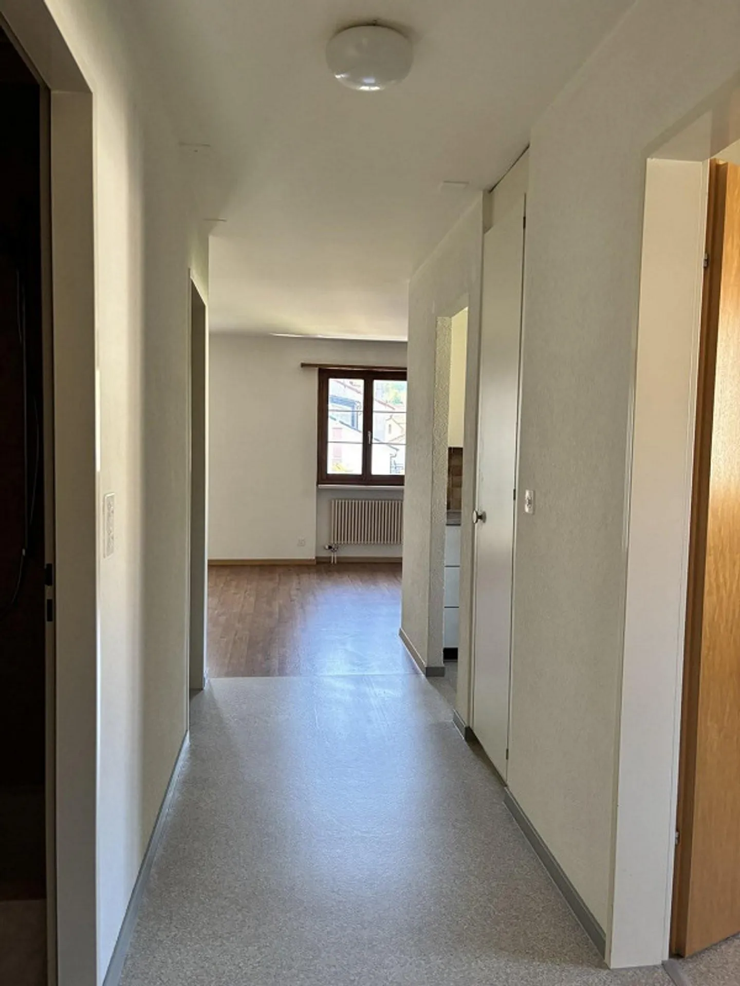3-Zimmerwohnung im 1. OG in Niederdorf zu vermieten - Foto 7 von 10