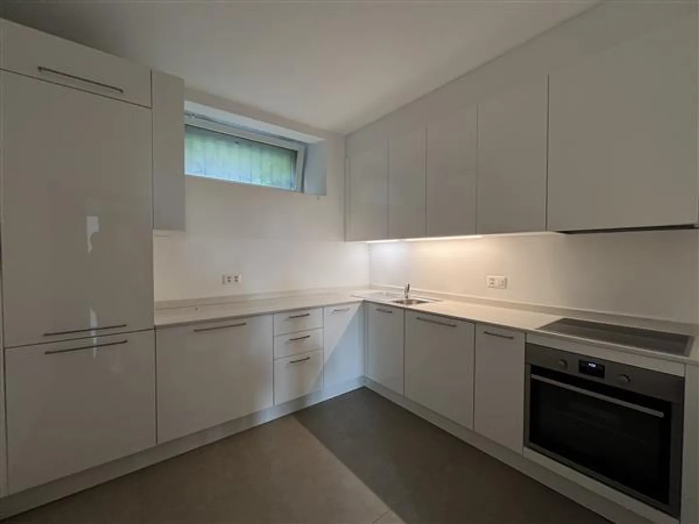 Lugano: 3,5-Zimmer-Wohnung - Foto 9 von 12