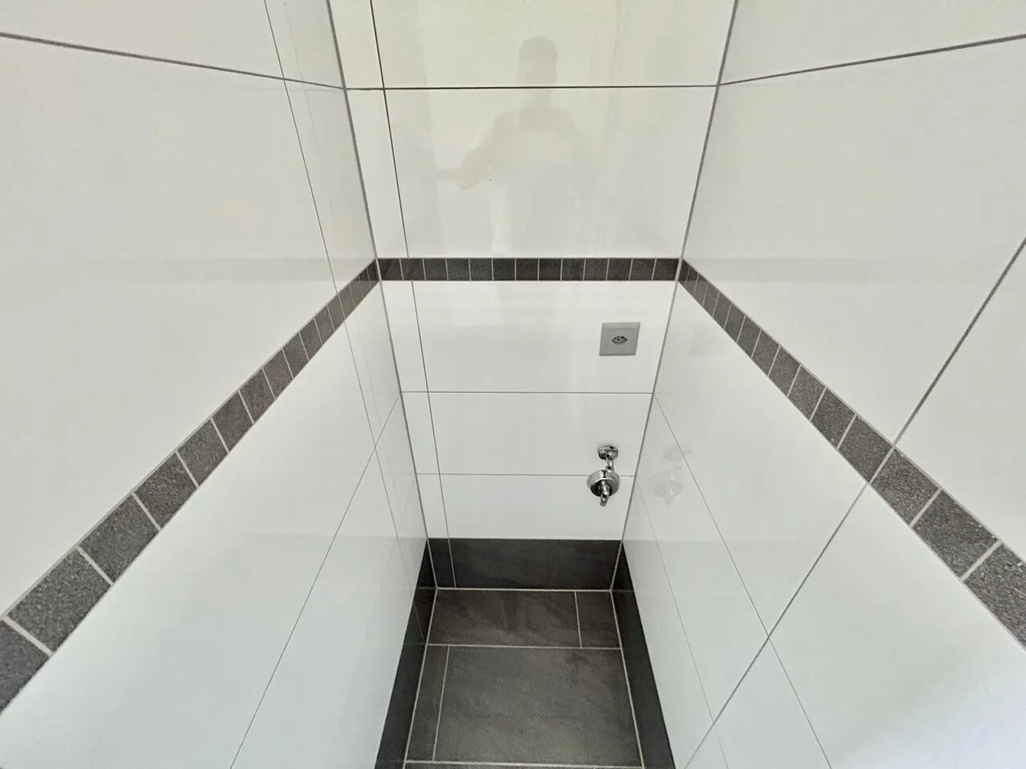 Appartamento in affitto - Foto 2 di 9