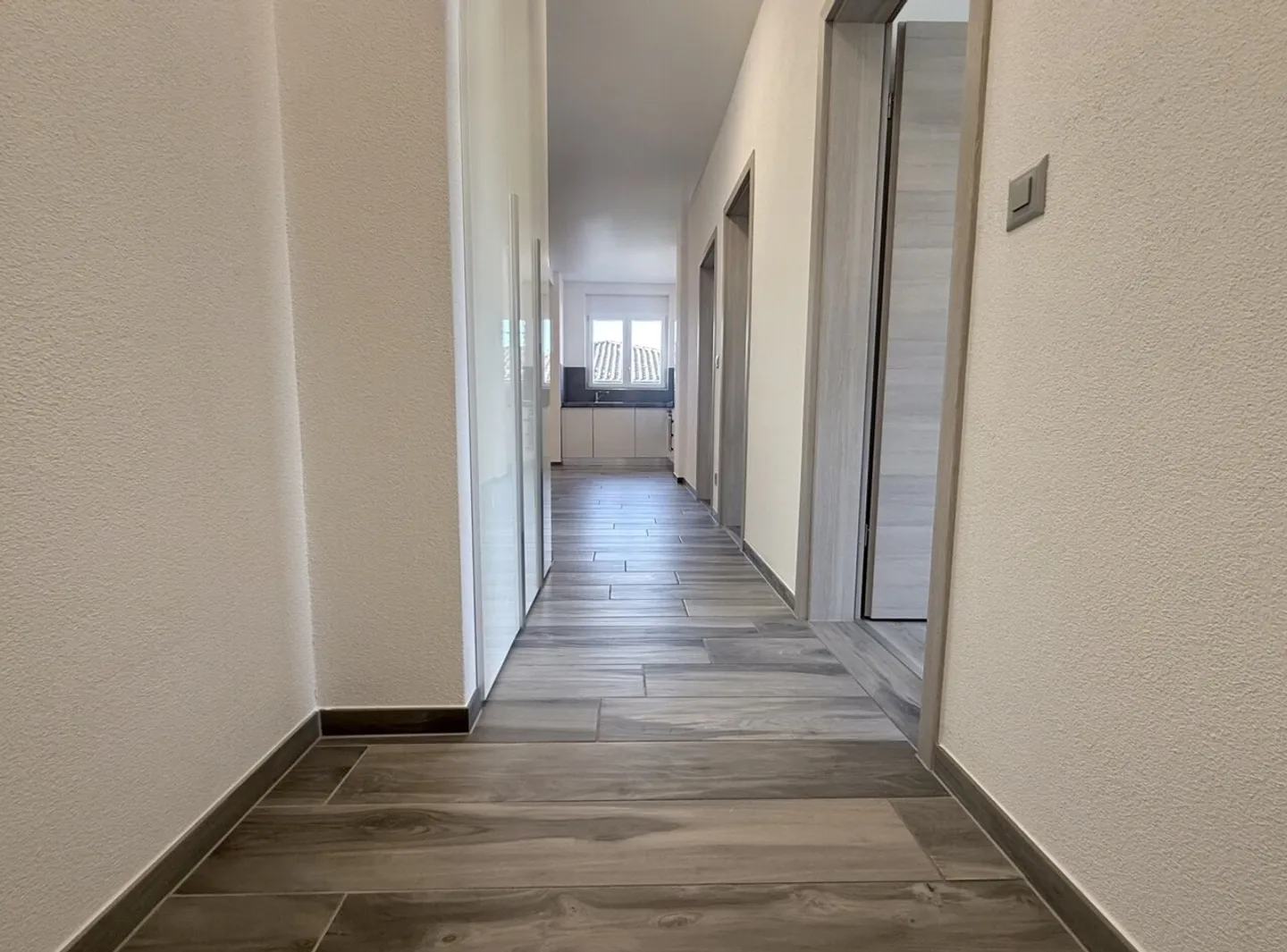 Appartamento in affitto - Foto 5 di 9