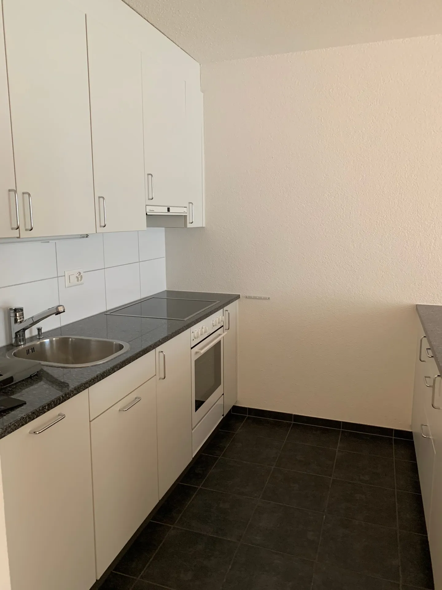 Cozy 2-room apartment in Lorraine - Photo 2 of 11