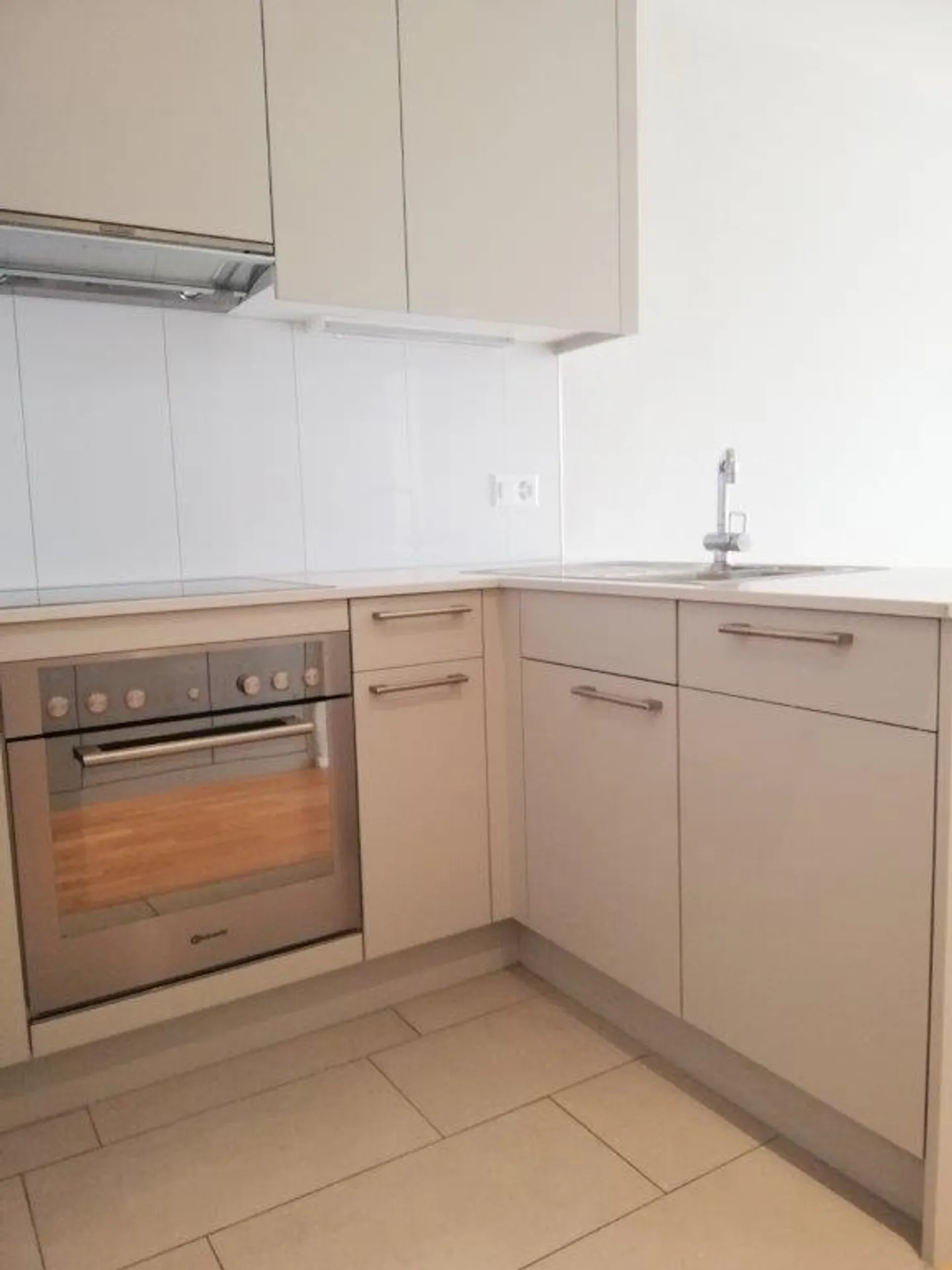 Modern Living - Photo 2 of 5