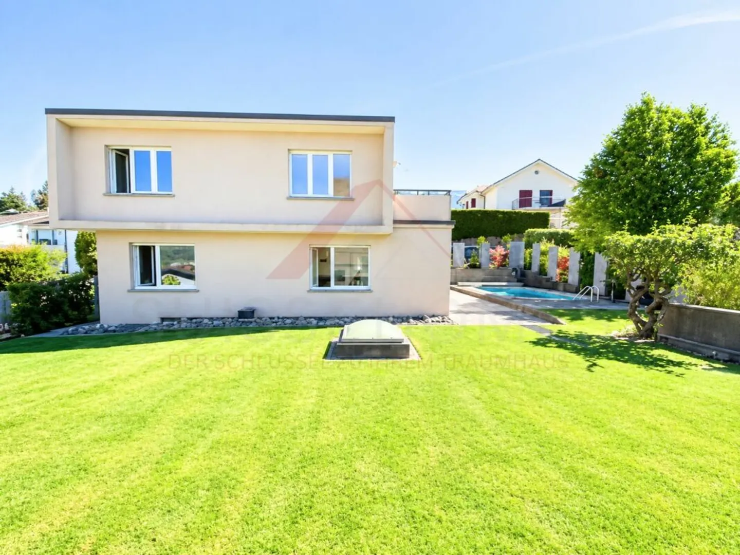 Charming Family Home with Pool - Photo 13 of 14