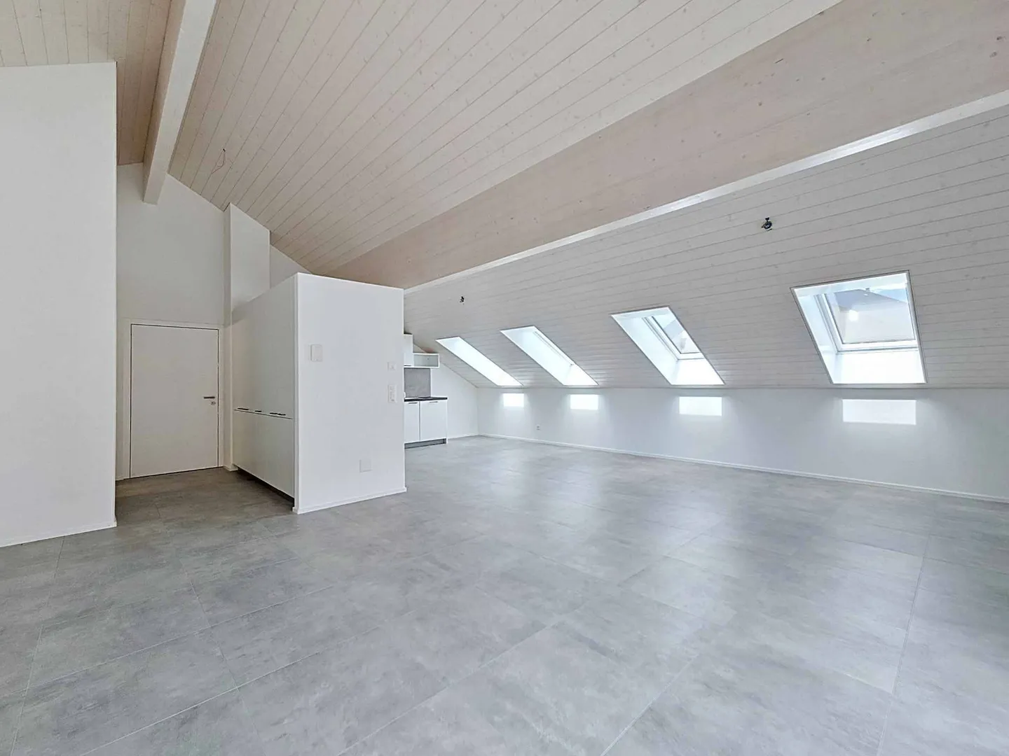 Nouvel appartement de 3,5 pièces avec balcon - Photo 4 sur 13