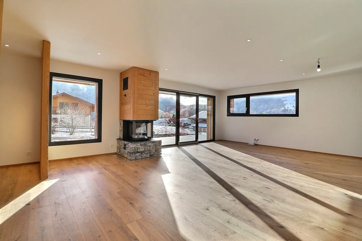 Les Sciernes-d'Albeuve - Contemporary Chalets - Photo 7 of 13